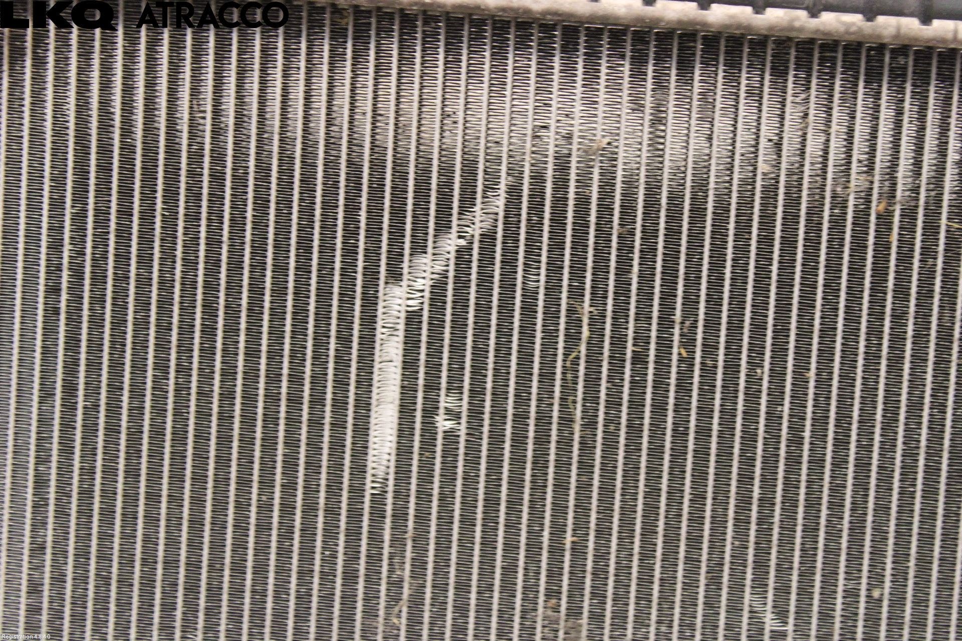 Jaguar XE (X760) 15-24 Radiator Automat