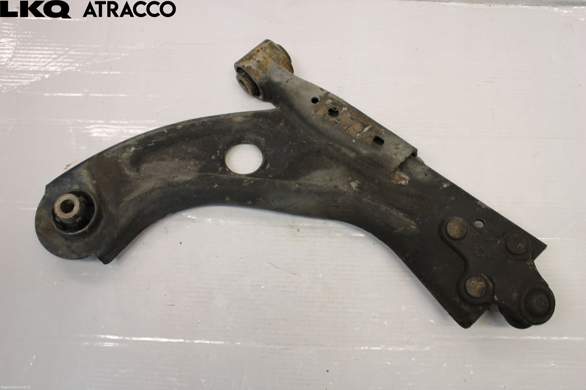 Peugeot 308 14-21 Bærearm Foran Venstre Nedre