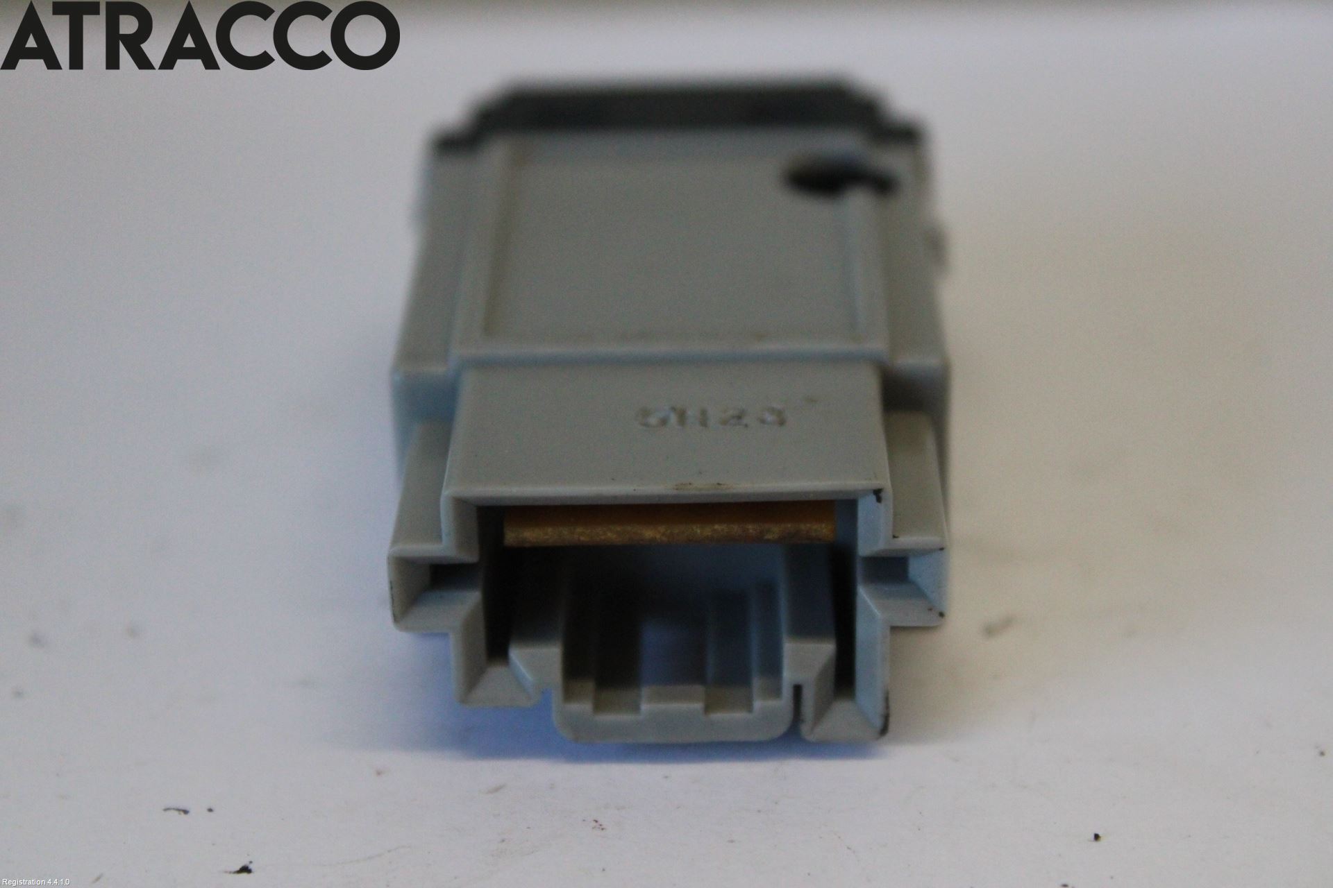 Mitsubishi GRANDIS Bryter Nivå Regulering