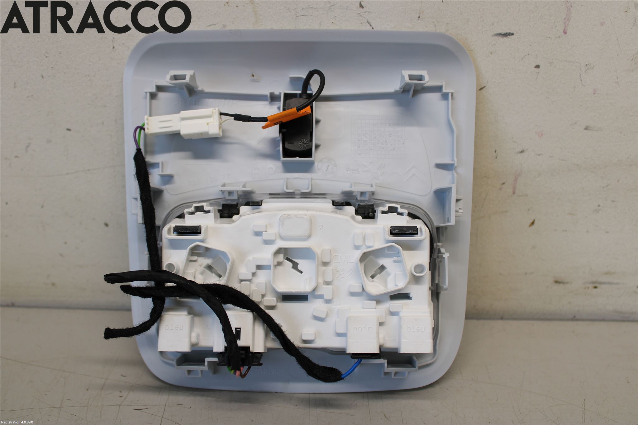 Peugeot 2008 13-20 Innr Taklys