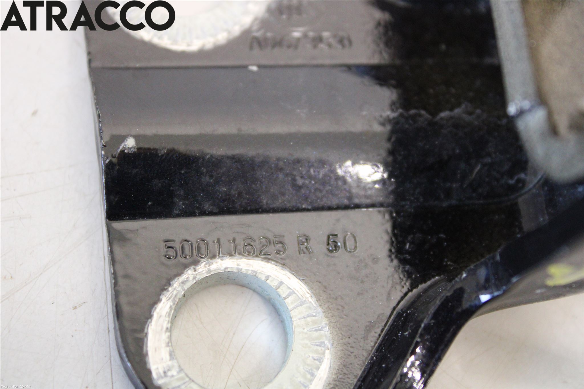 MG ZS EV 20- Dørhengsel