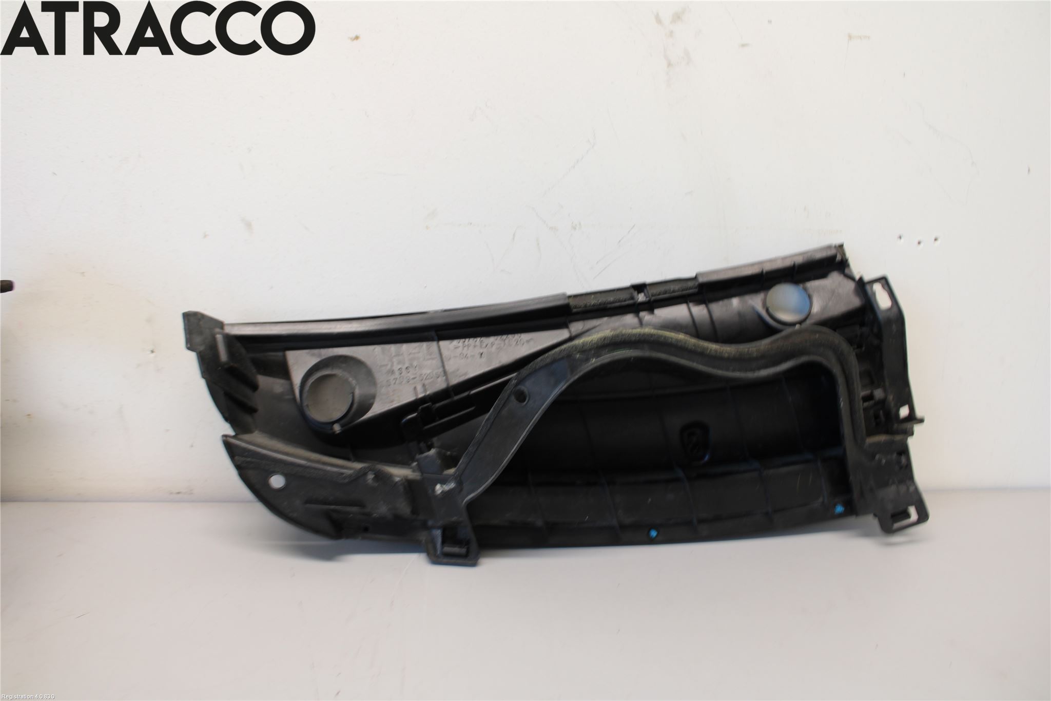 Toyota YARIS XP90 06-11 Visker Deksel-Grill-Under Frr