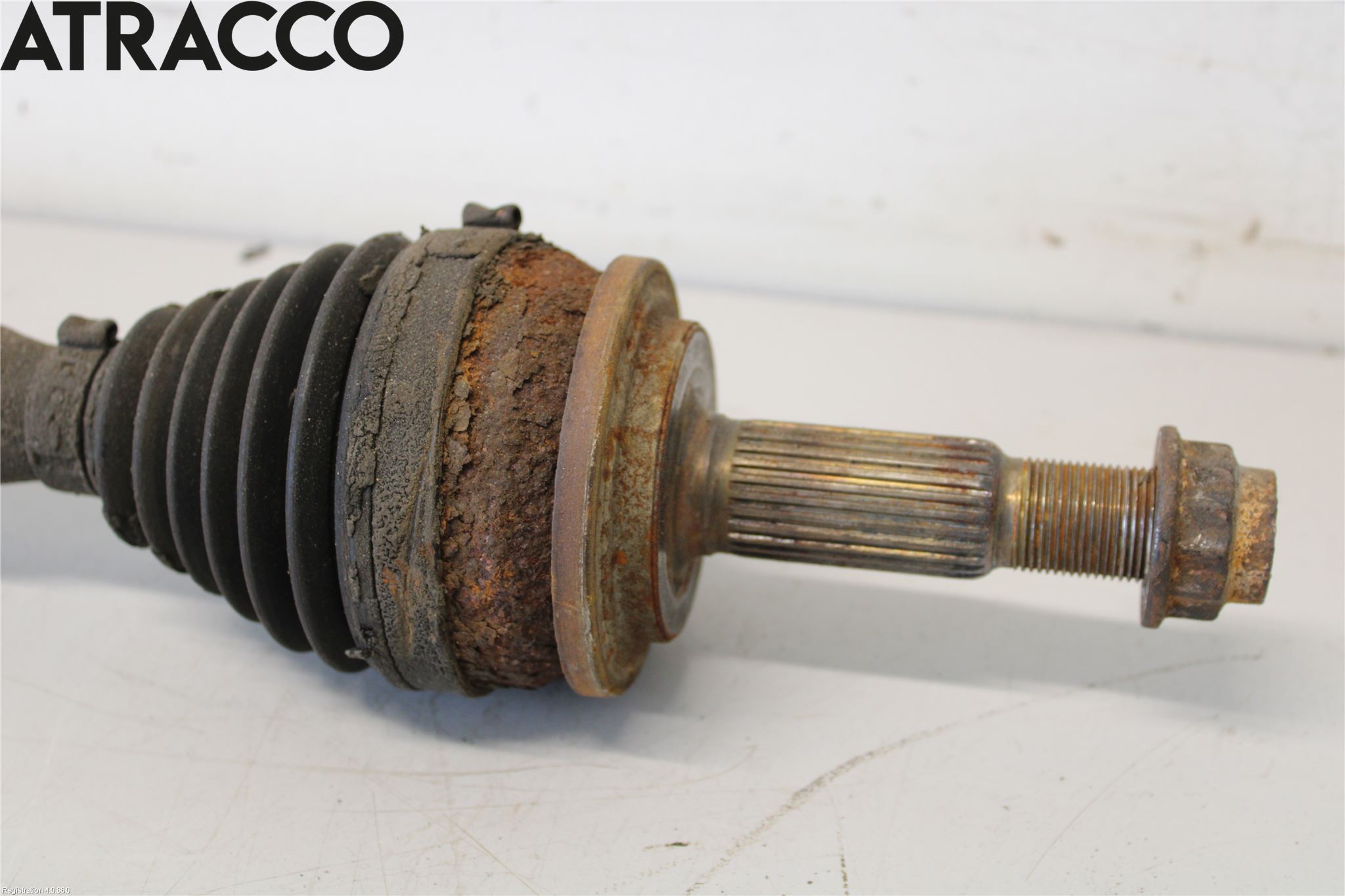 Toyota AURIS 10-12 Drivaksel Foran Kompl Høyre