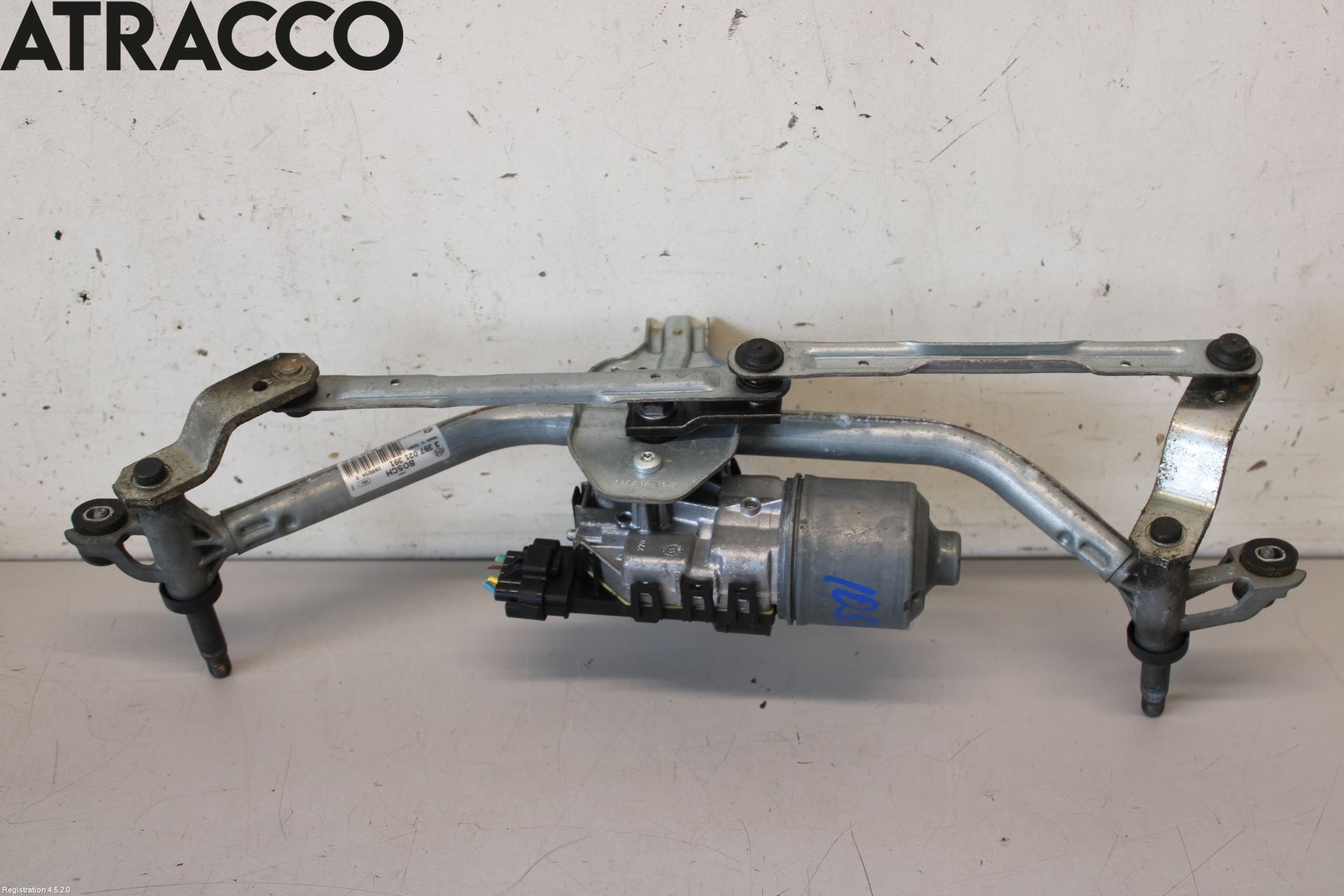 Peugeot 208 12-15 Viskermotor Frontrute