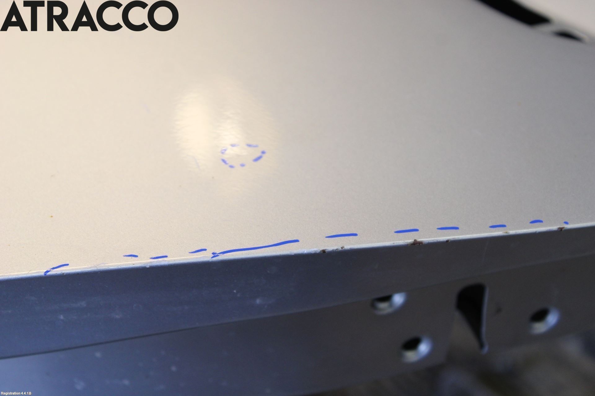 Mitsubishi GRANDIS Dør 4D Bak Venstre