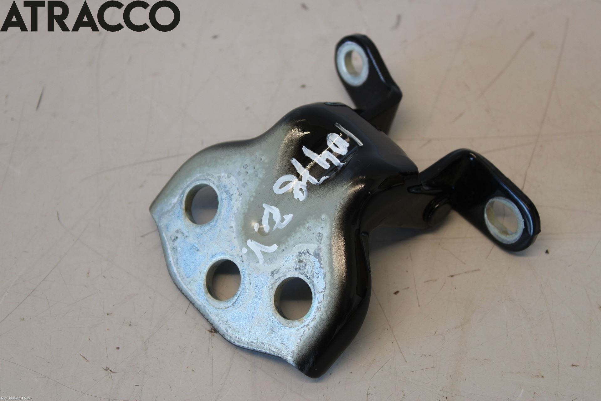 MG ZS EV 20- Dørhengsel