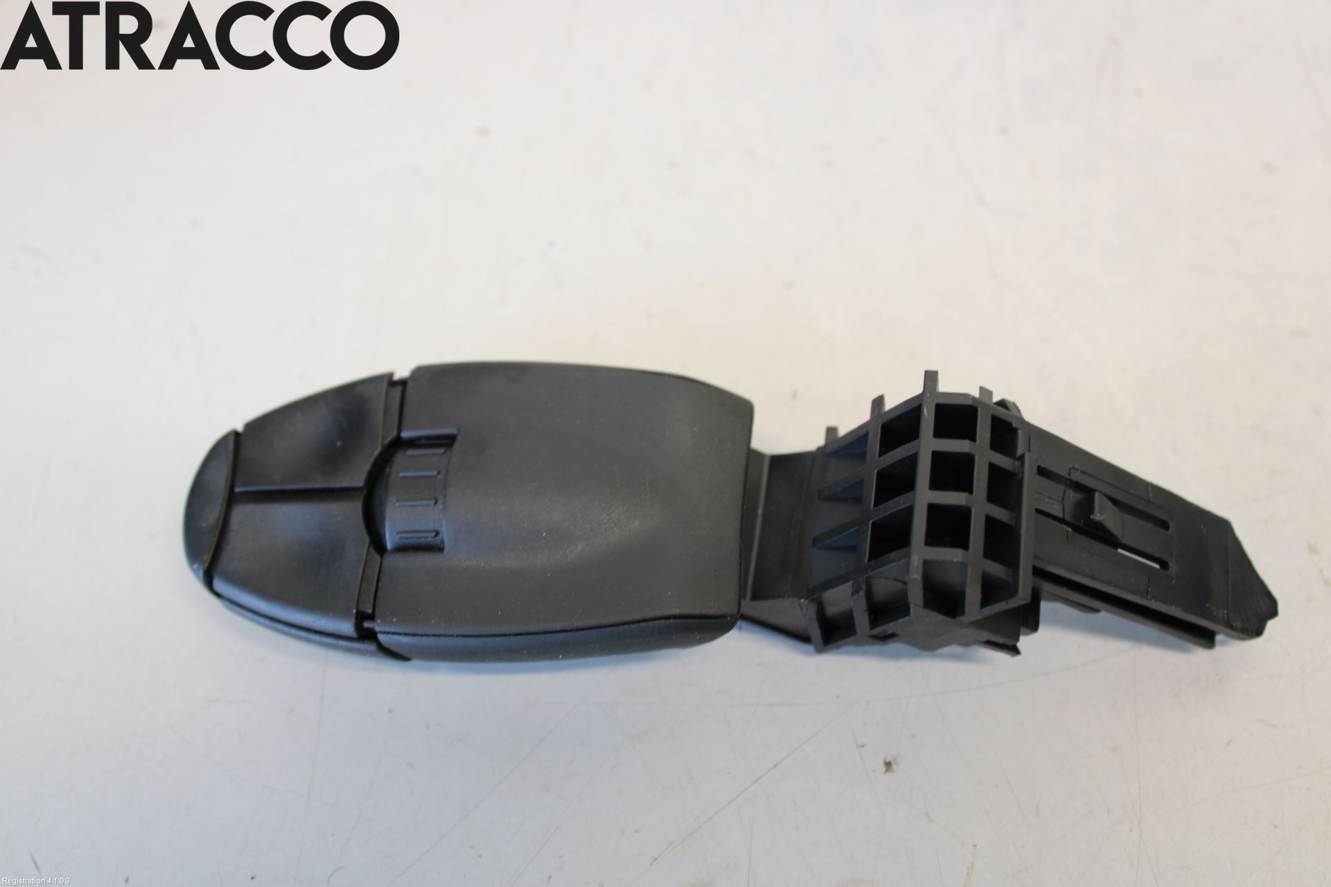 Peugeot 5008 10-16 Bryter Ratt Radio-Stereo