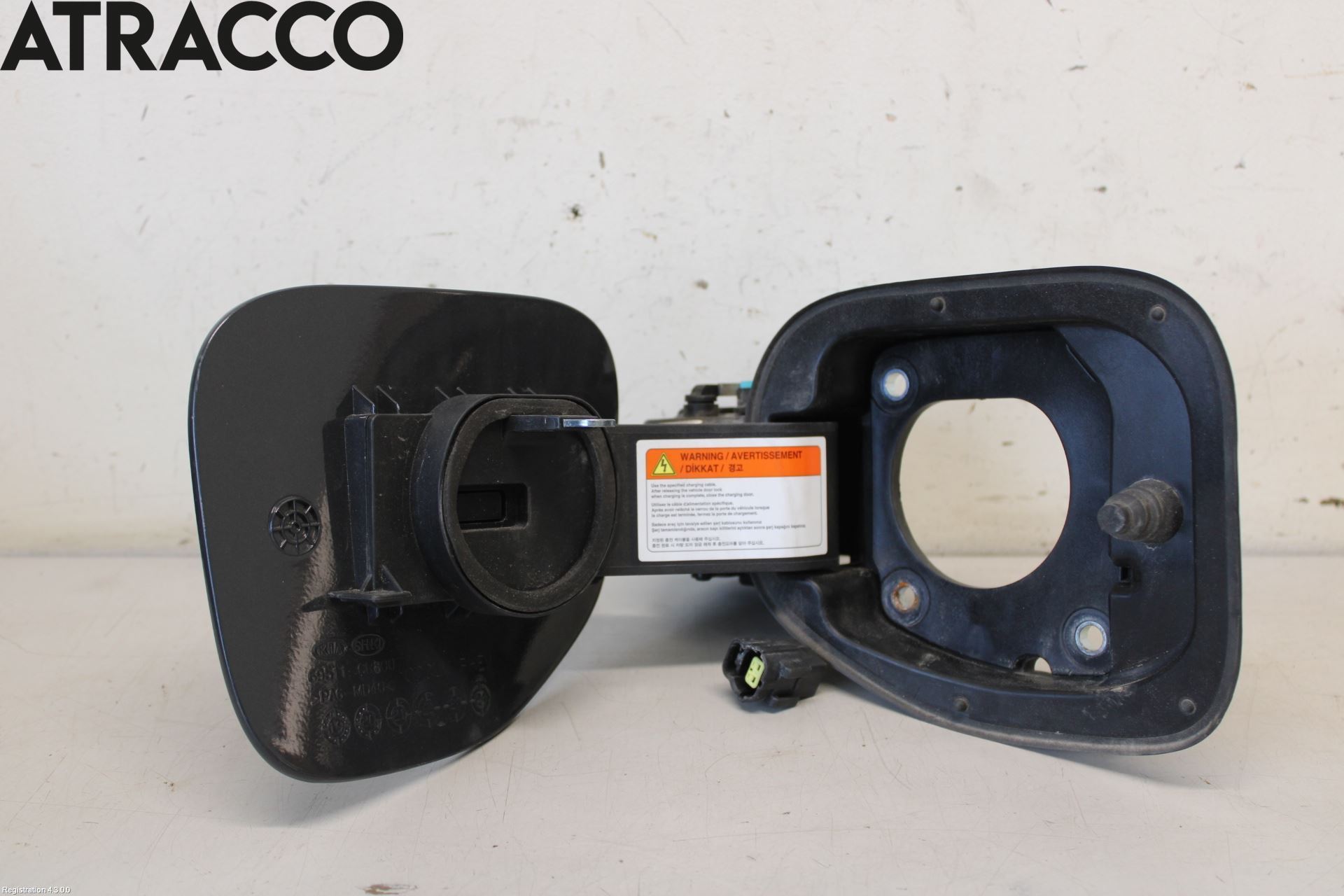 Kia XCEED 19- Drivstoff Tankluke