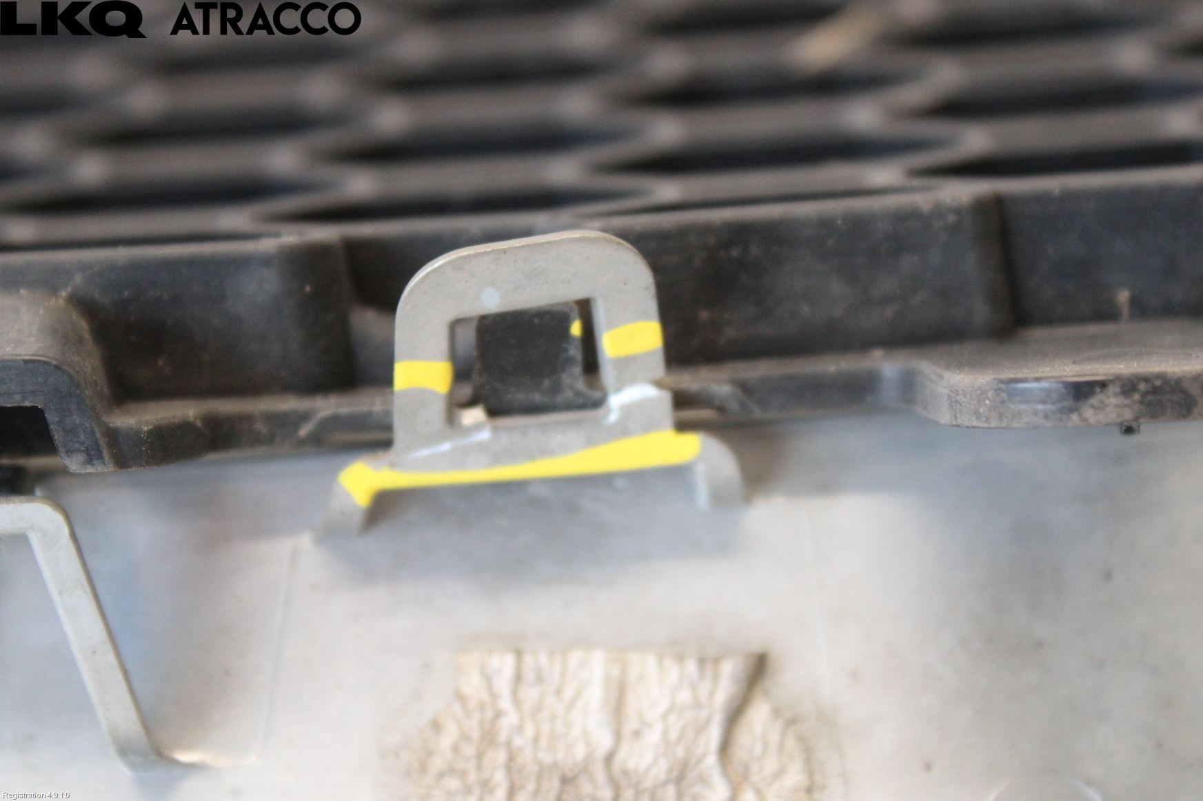 Jaguar XE (X760) 15-24 Grill Komplett