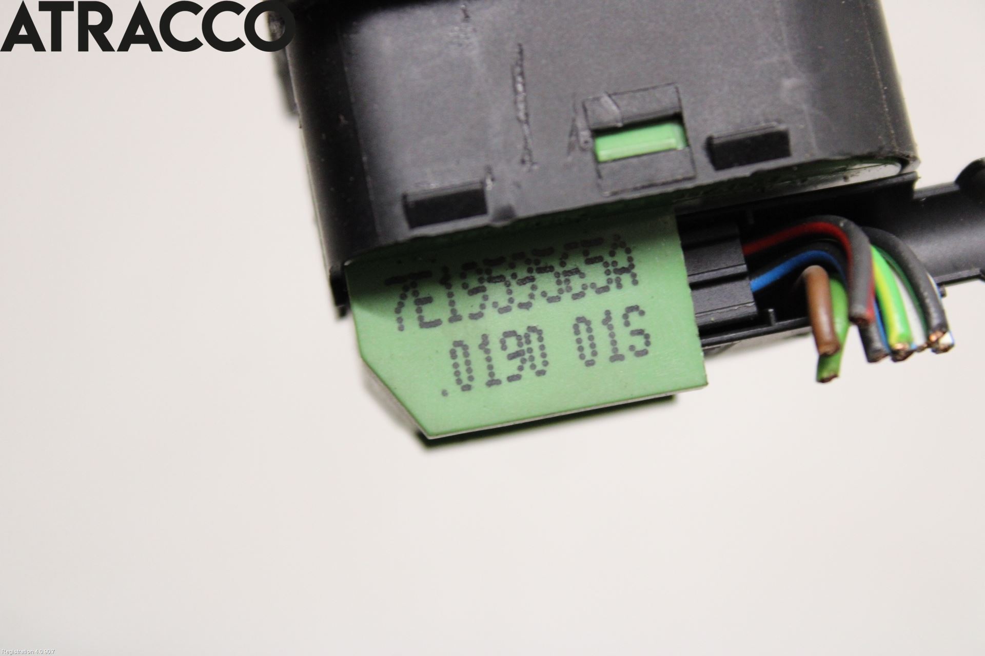 Volkswagen VW TRANSP/CARAVELLE (T5) 04-15 Bryter Speil