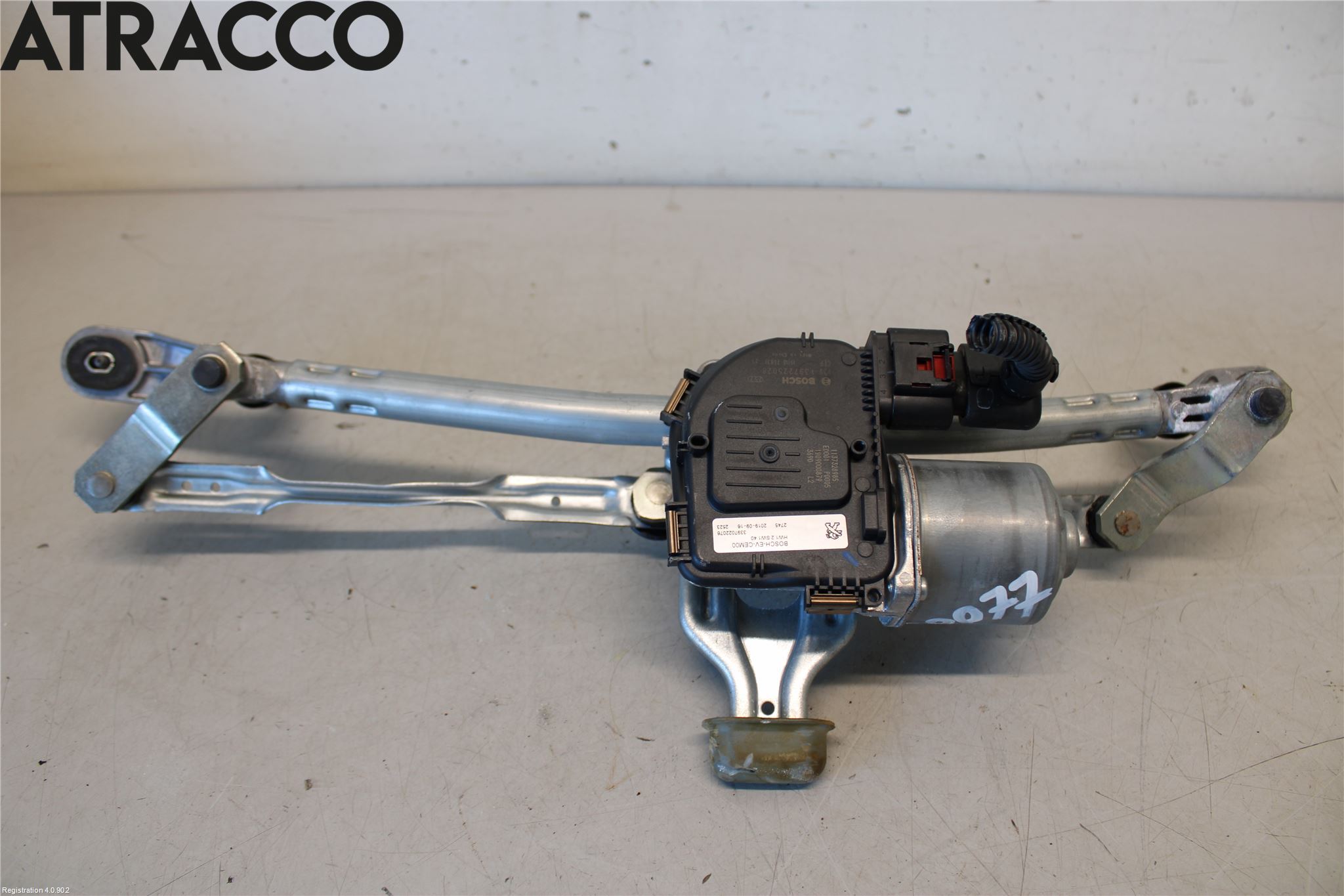 Peugeot 5008 17-24 Viskermotor Frontrute