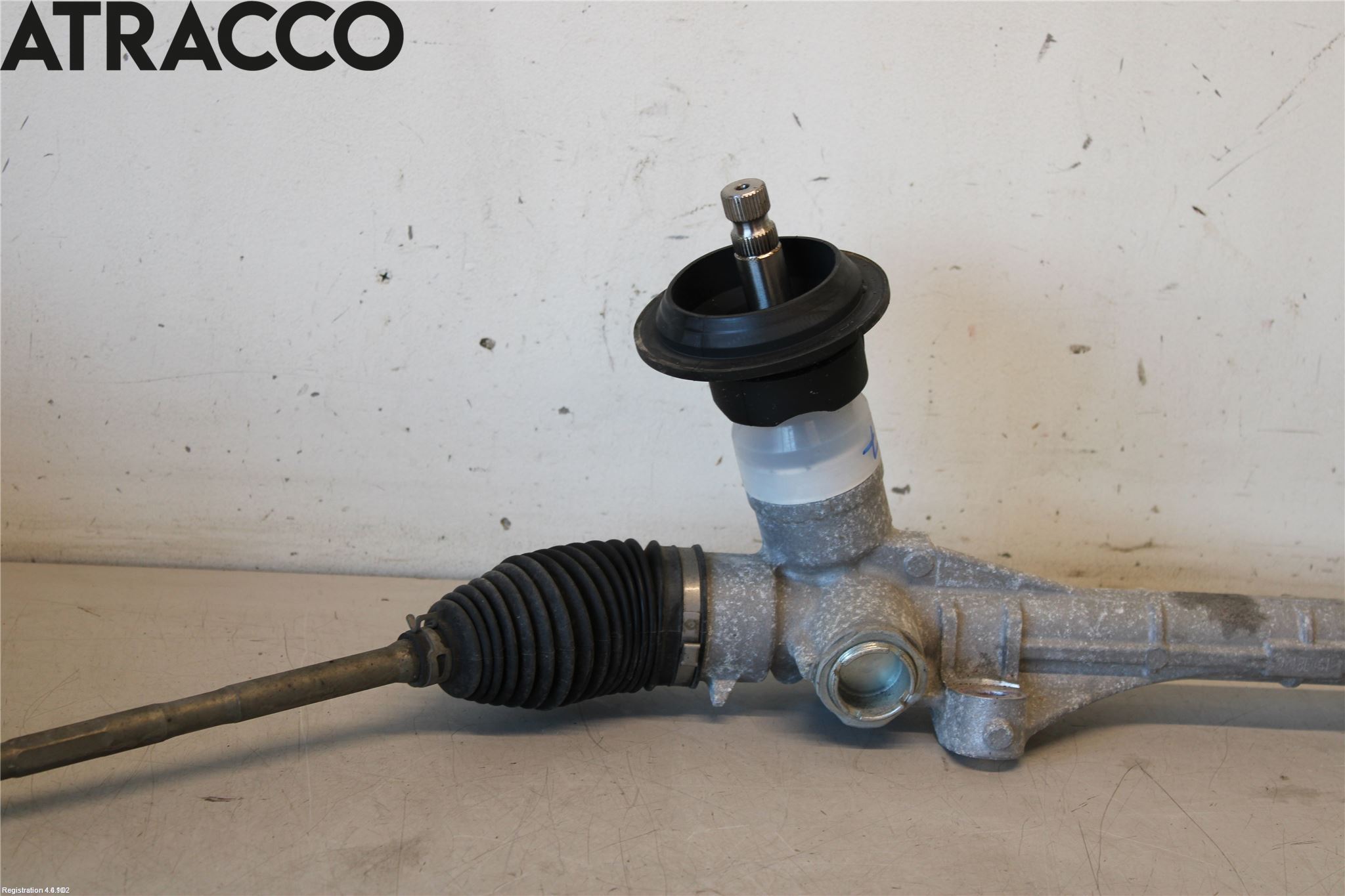 Mitsubishi OUTLANDER 13-21 Servo Snekke - Tannstang