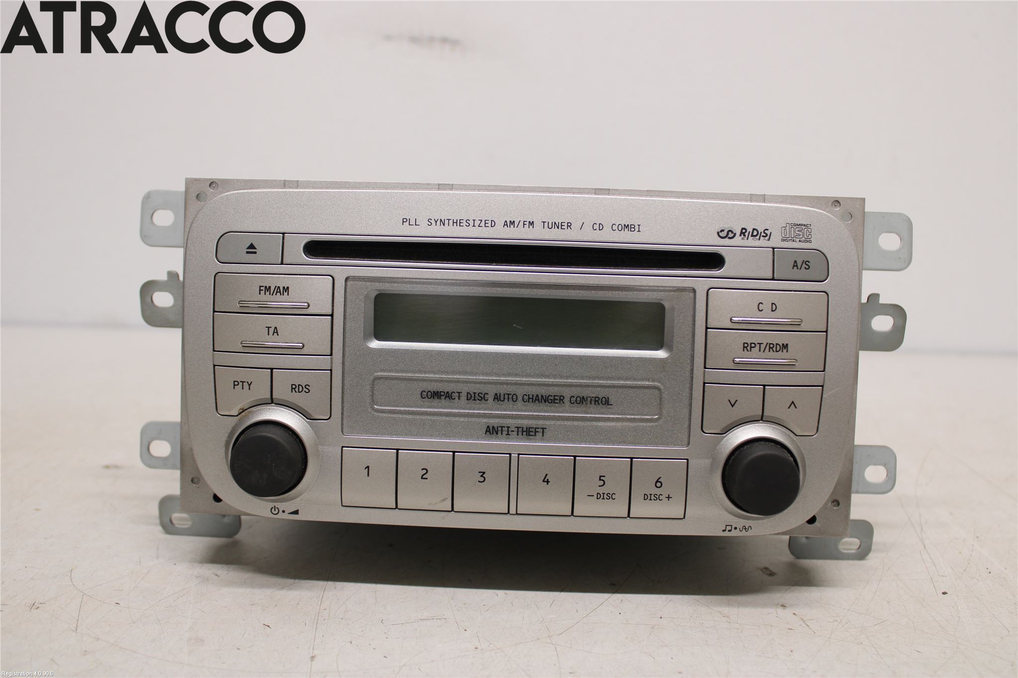Suzuki LIANA Stereo Radio Med Cd