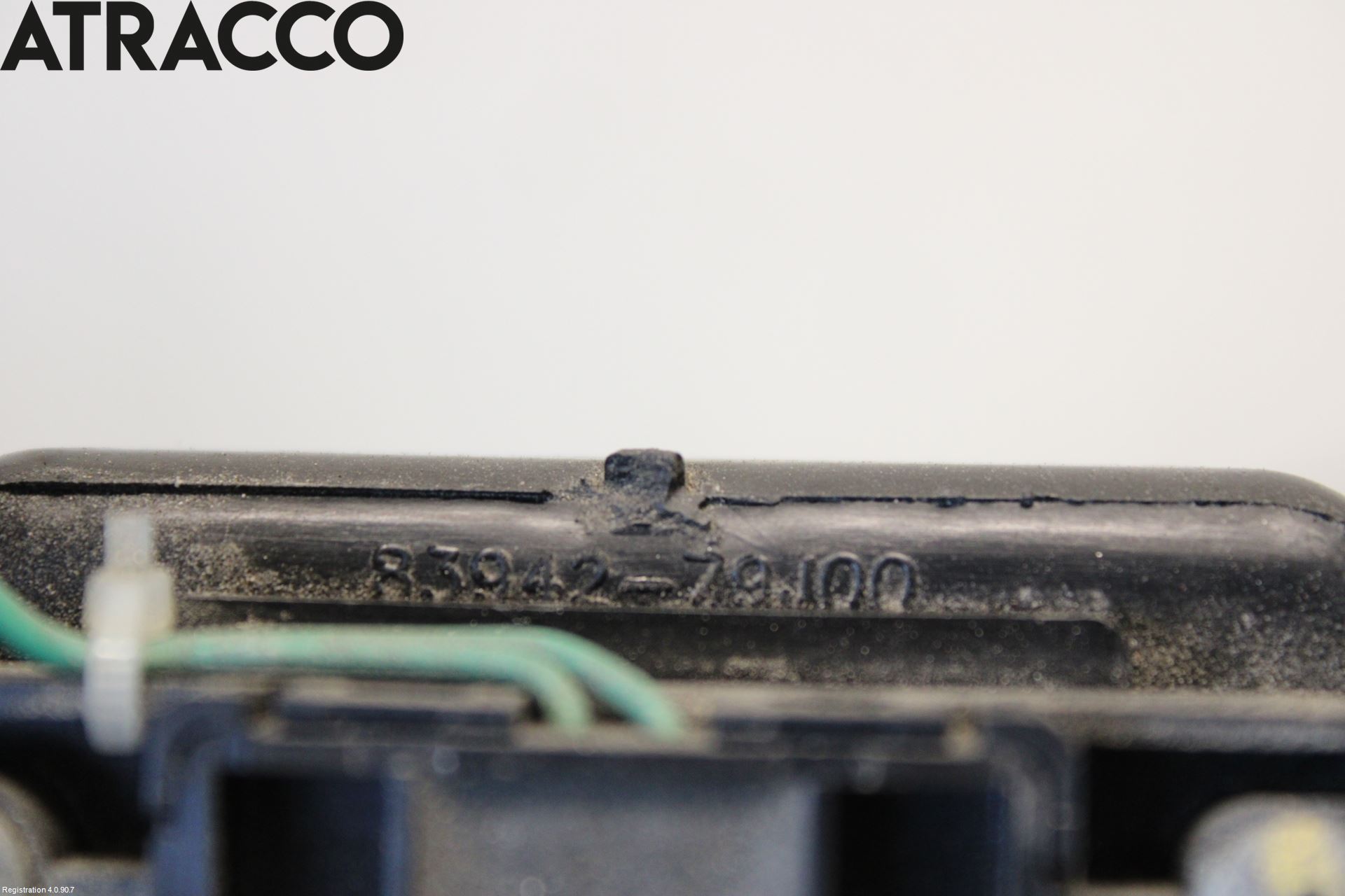 Suzuki VITARA 15- Bakluke Handtak Ytre