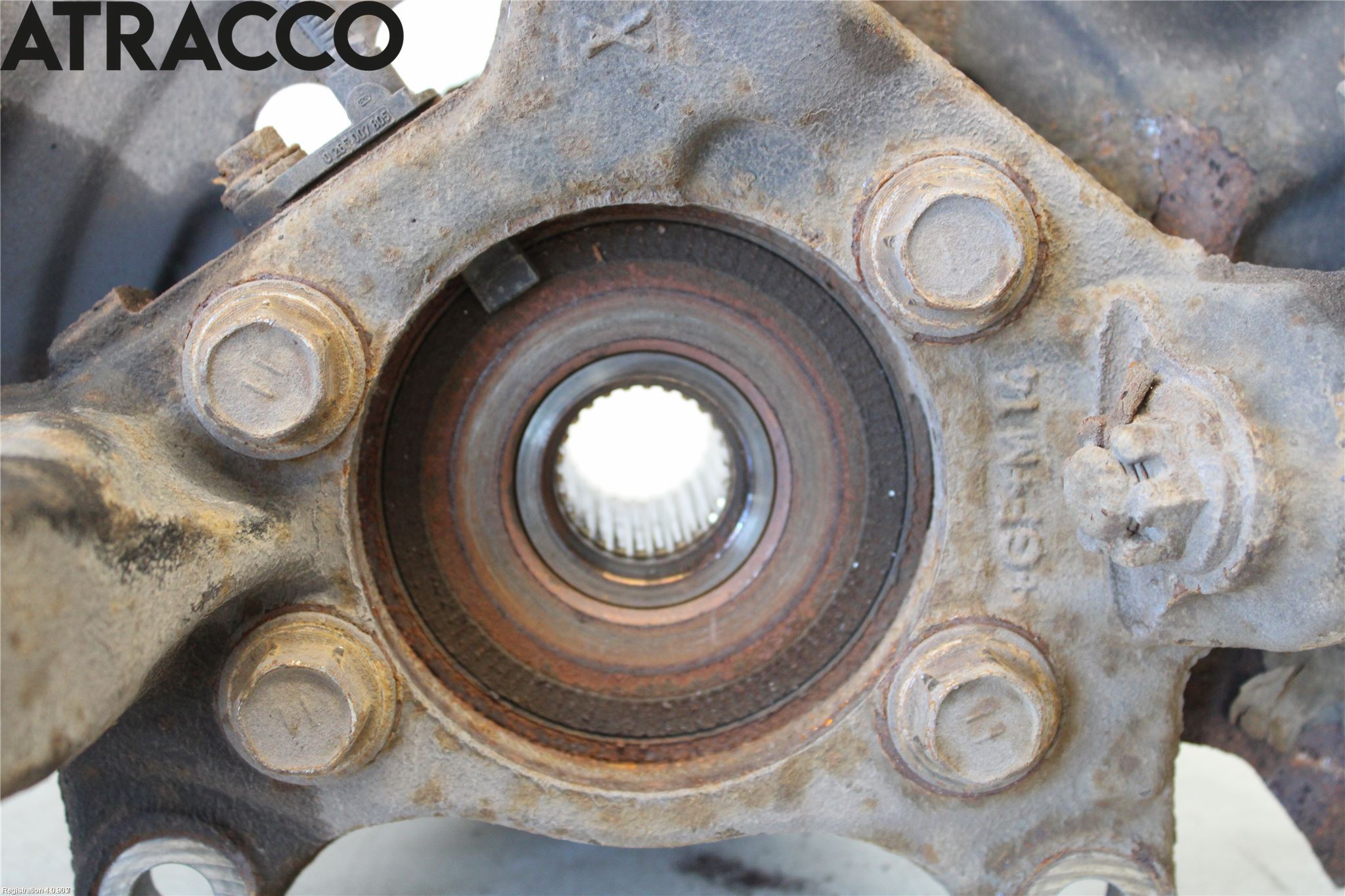 Toyota AURIS 13-19 Spindel Hf