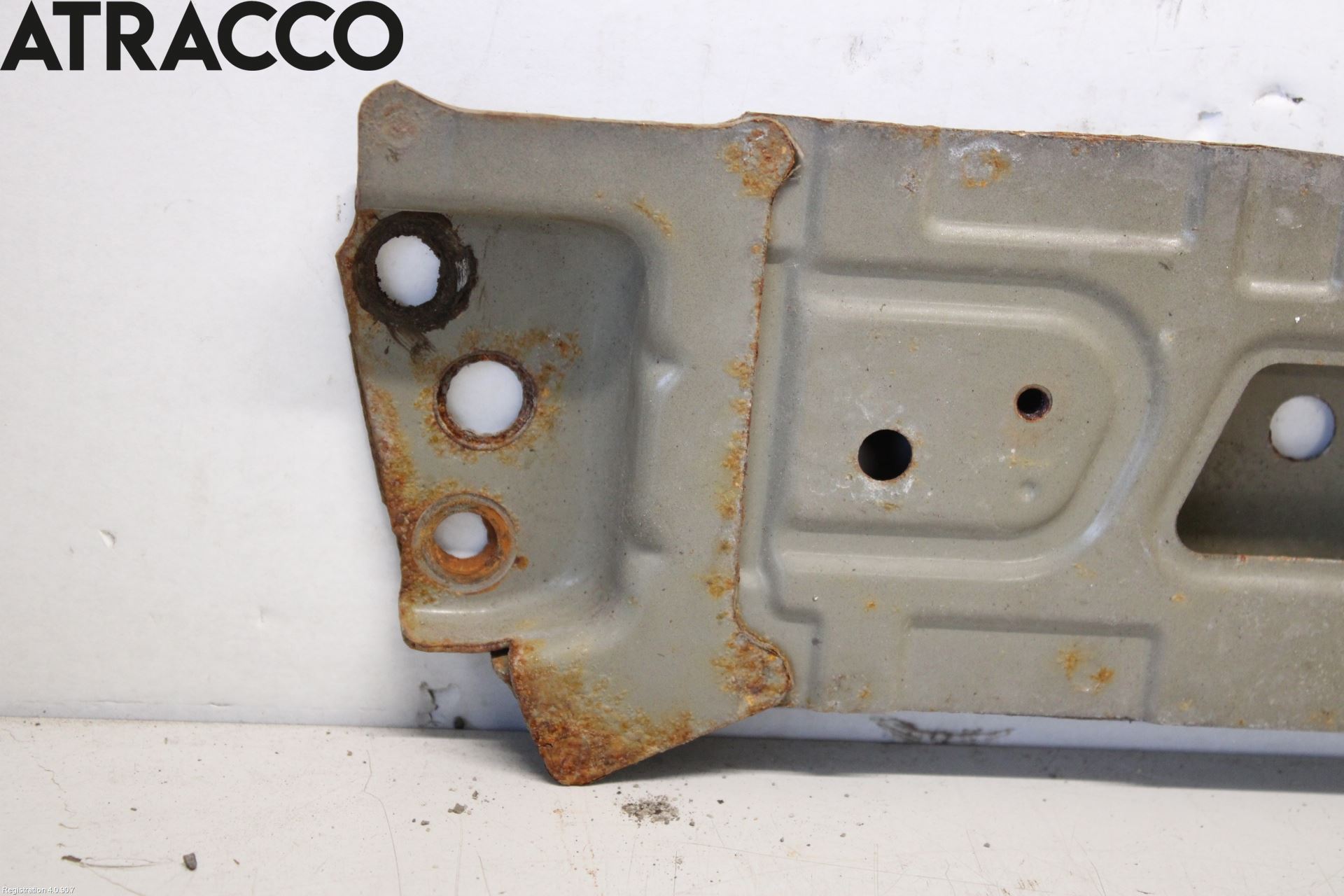 Toyota C-HR 16-23 Frontplate Nedre