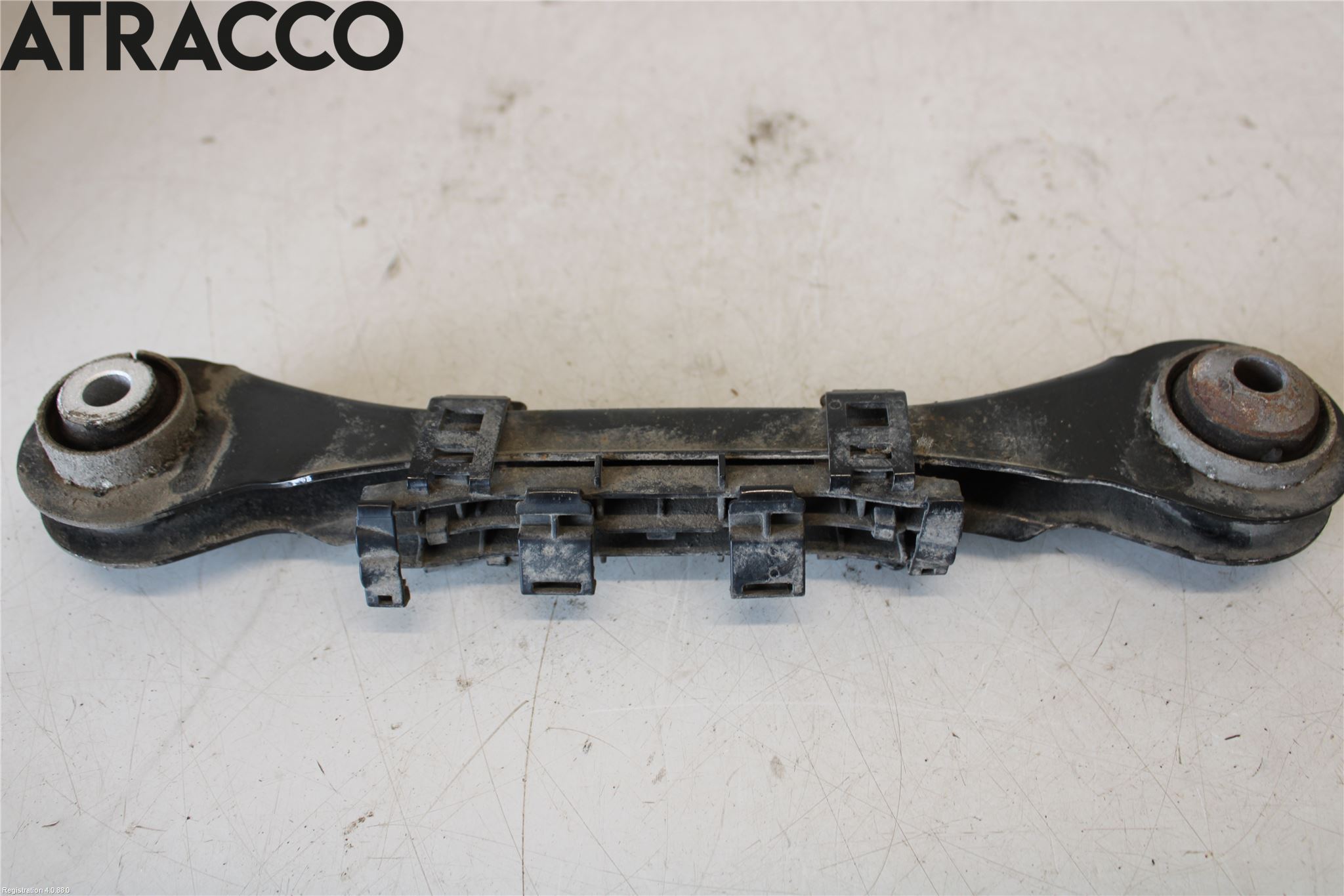 BMW 3 F30/F31/F80 12-19 Bærearm Bak Høyre Øvre