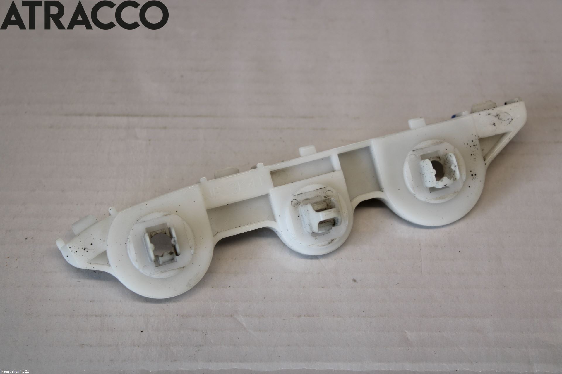 Mitsubishi OUTLANDER 07-12 Støtfangerfeste Foran Høyre