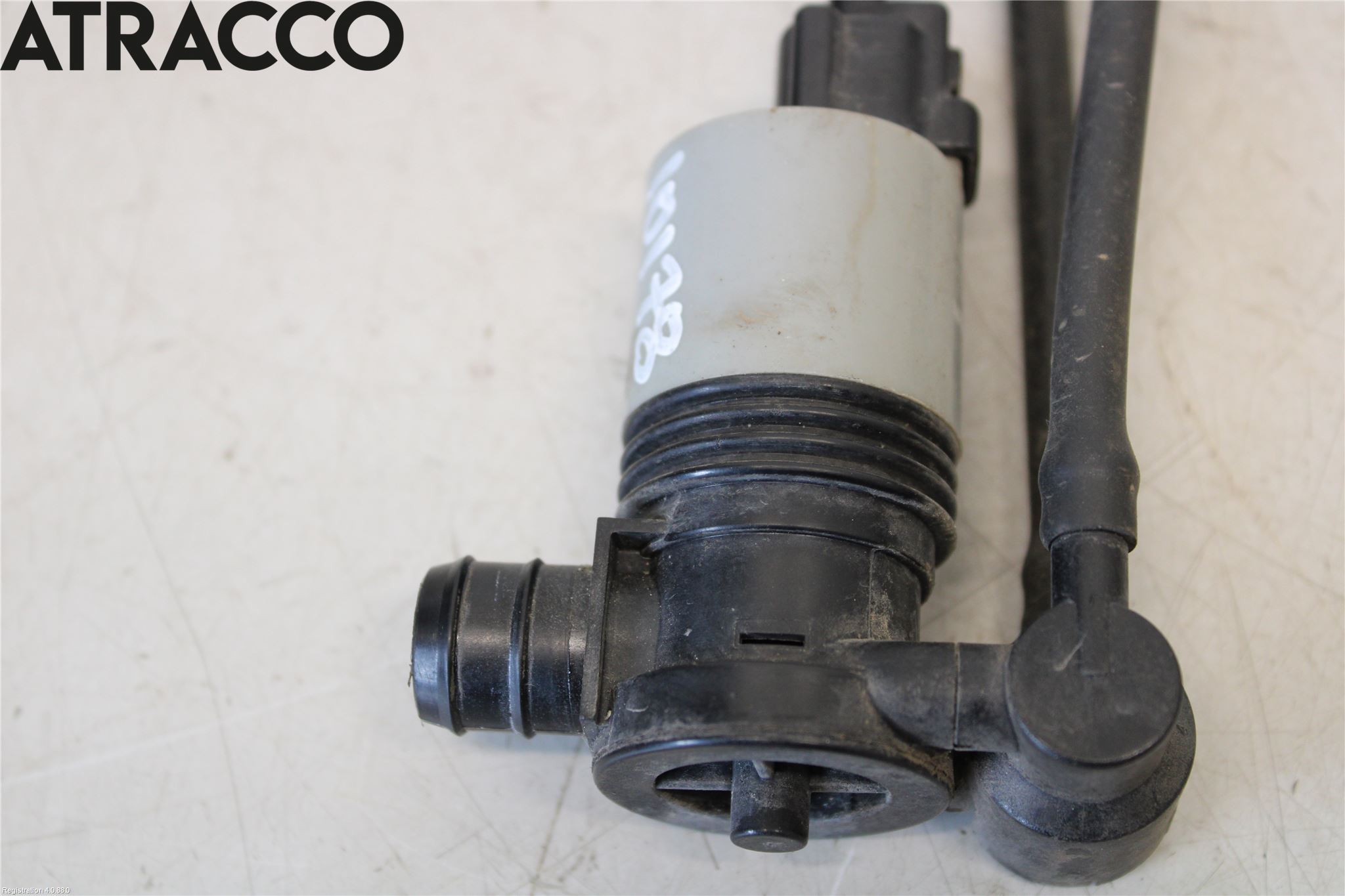 Toyota AURIS 13-19 Spylerpumpe Frontrute