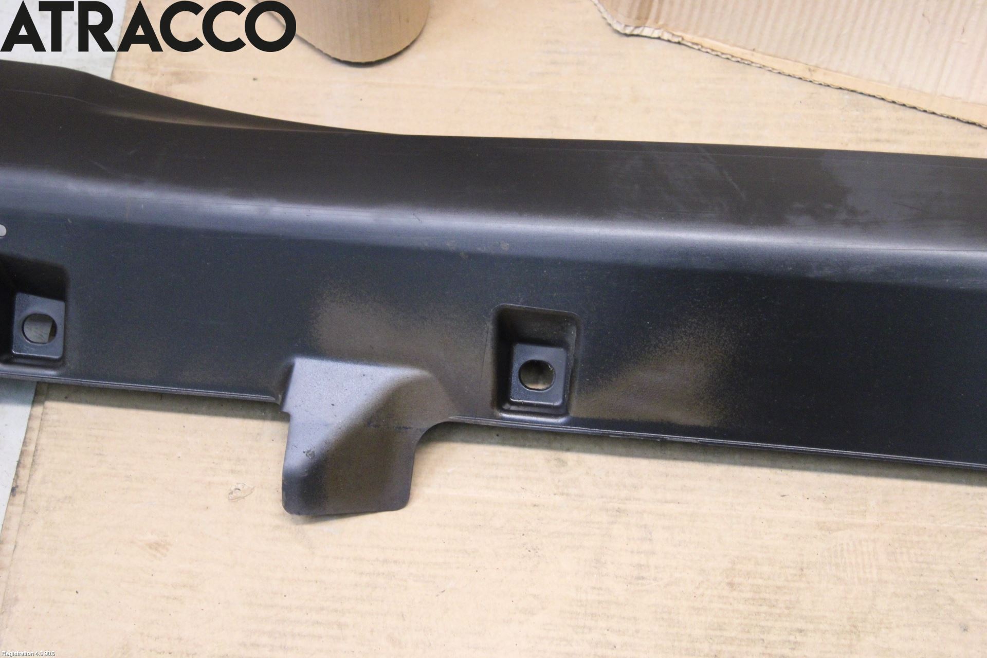 Suzuki VITARA 15- Kanalskjørt Høyre