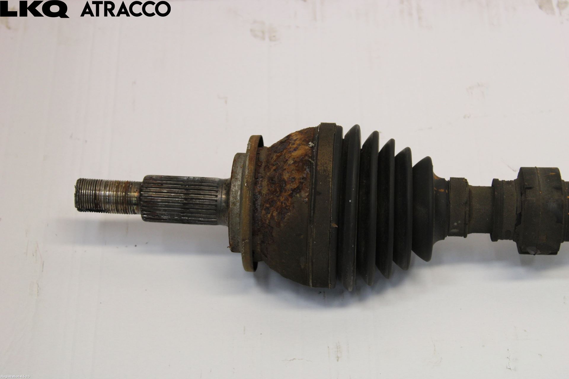 Toyota RAV4 13-18 Drivaksel Foran Kompl Høyre