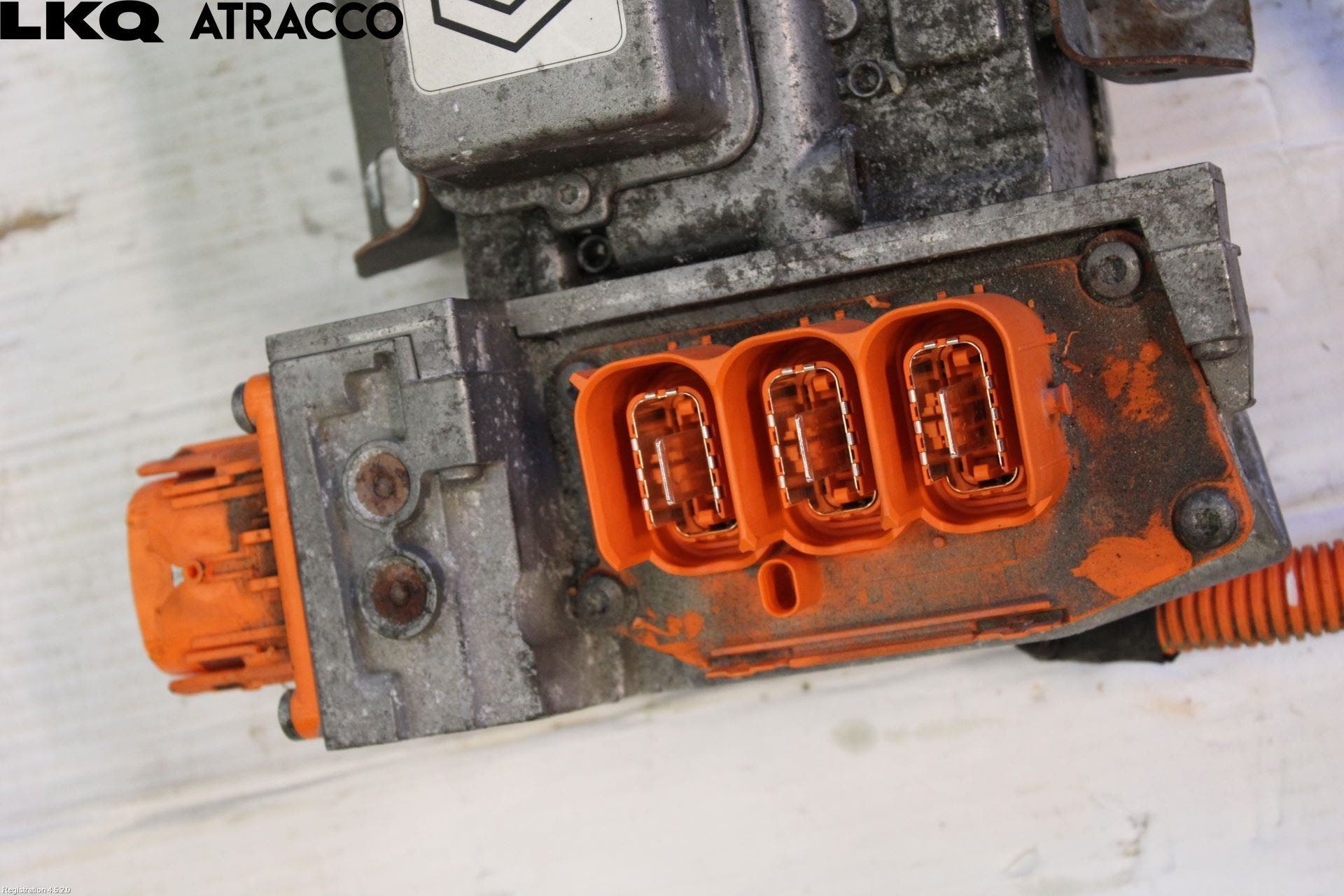 Renault ZOE/E-TECH 13- Inverter 12-)220V