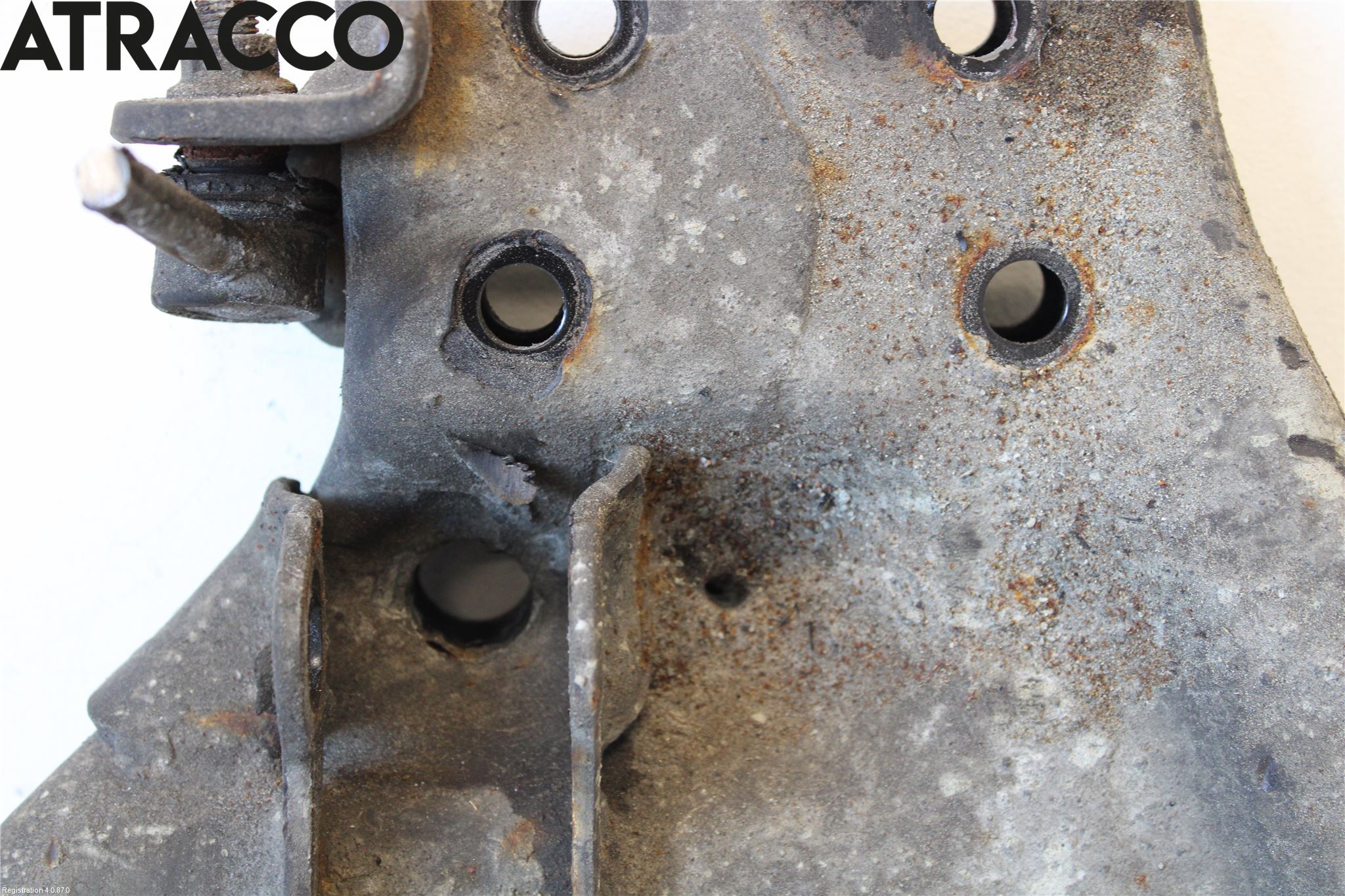 Isuzu D-MAX Bærearm Foran Høyre Nedre