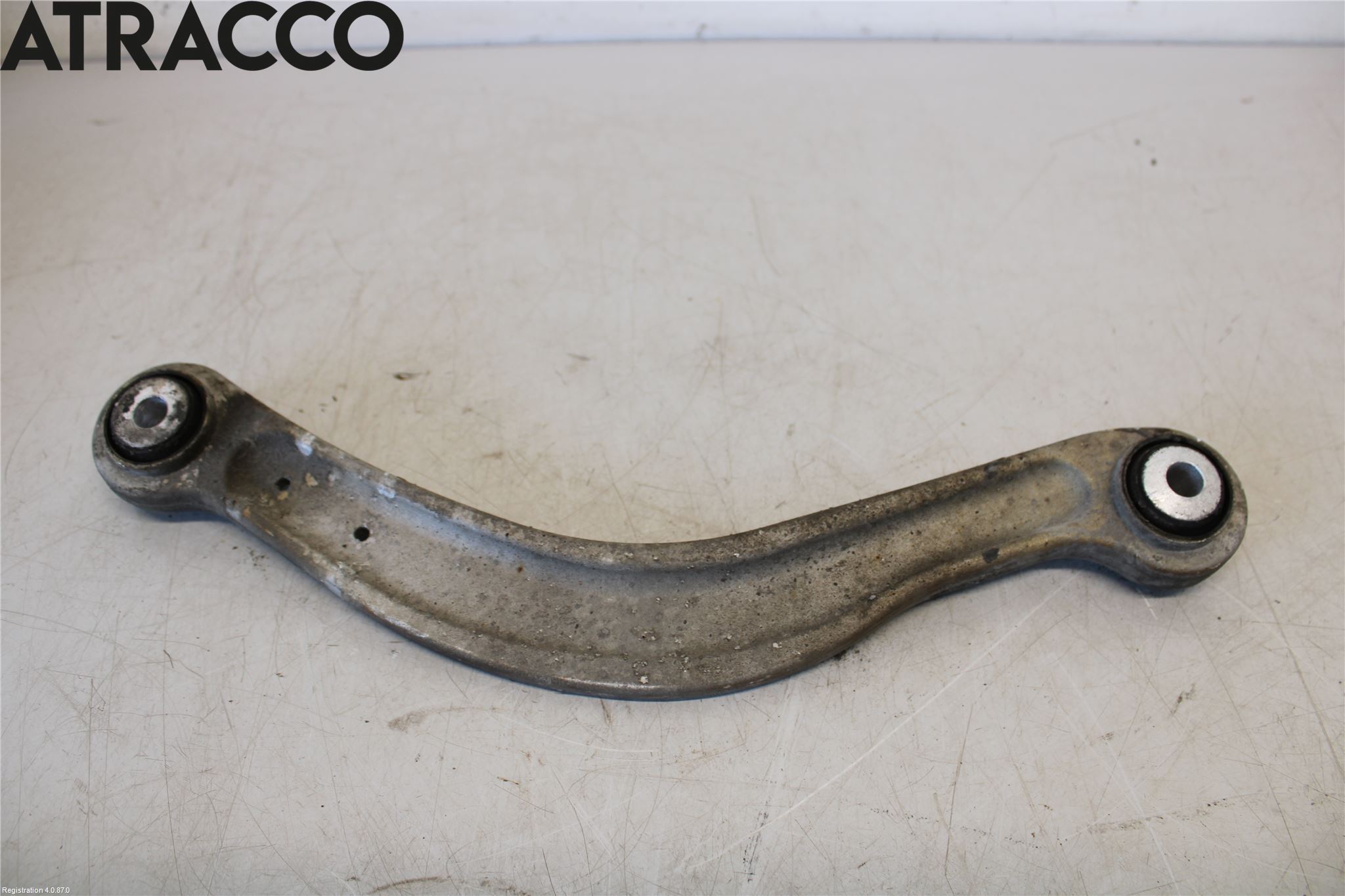 Mercedes-Benz MB C-KLASS (W205) 14-21 Bærearm Bak Høyre Øvre