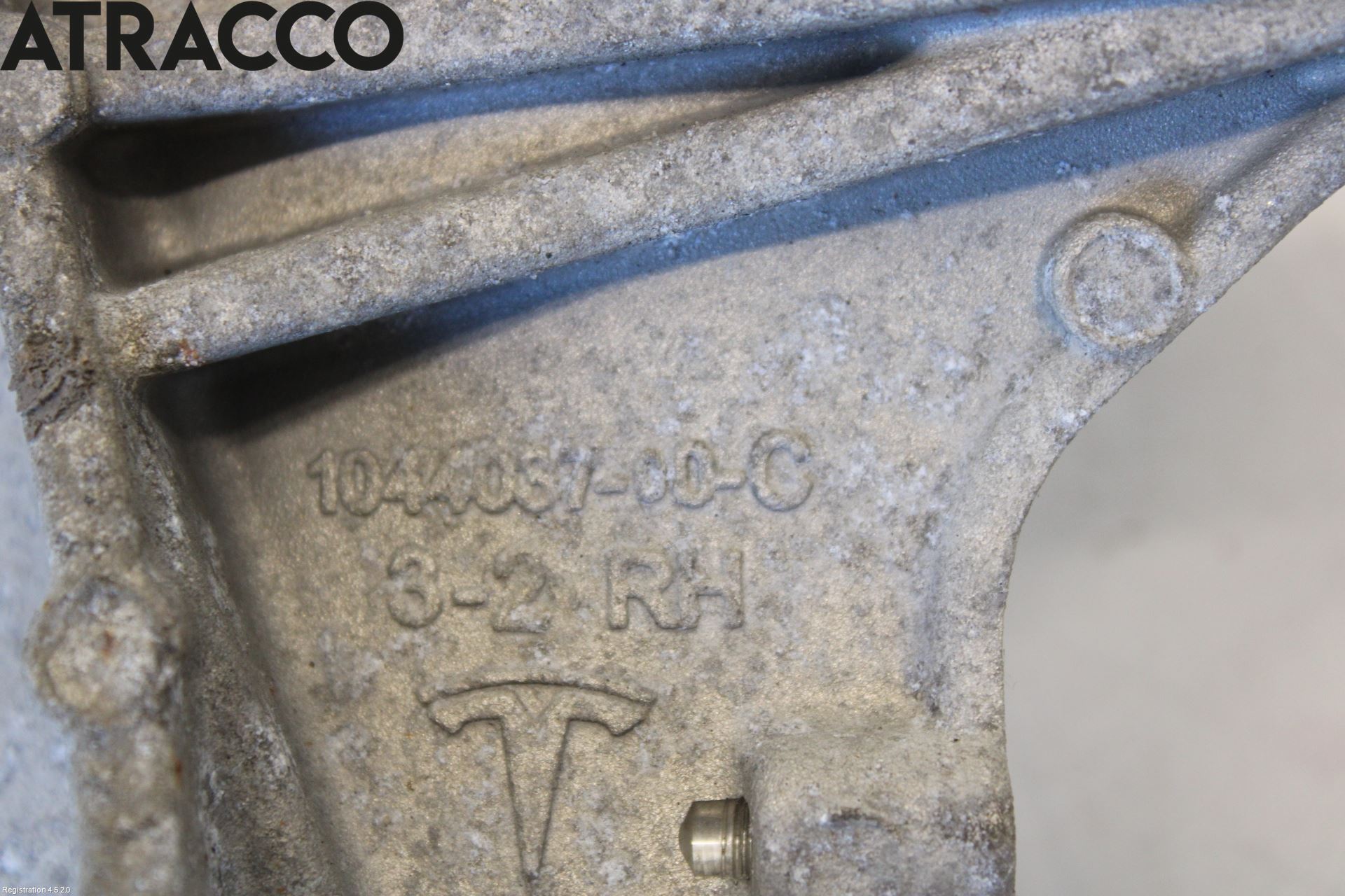 Tesla MODEL 3 17- Bærearm Foran Høyre Øvre