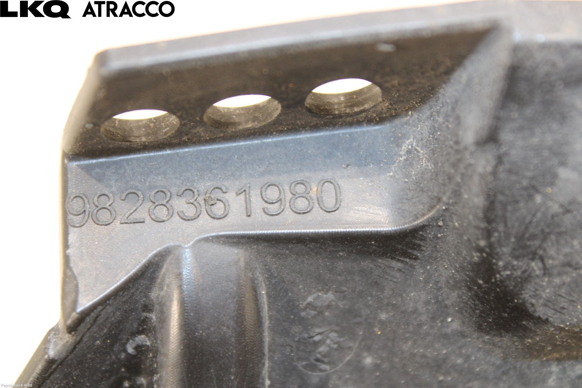 Peugeot 208/E-208 20- Front Øvrig