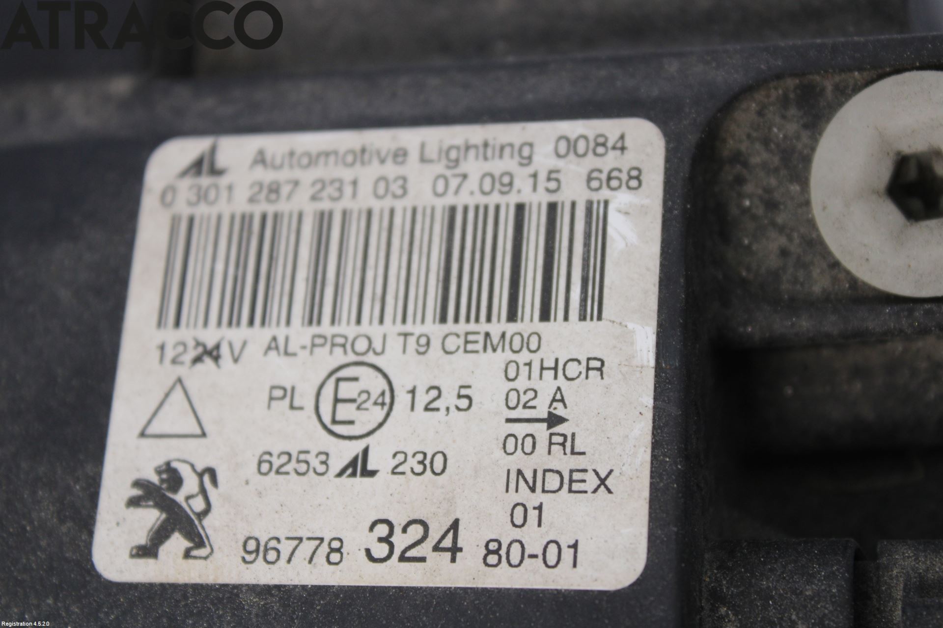 Peugeot 308 14-21 Frontlykt Venstre