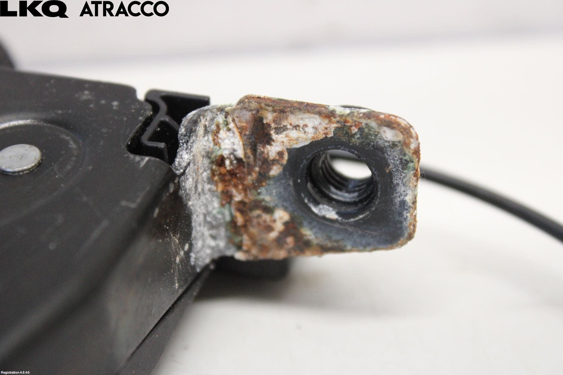 BMW X1 E84 10-15 Bakluke-Lokk Låsekasse