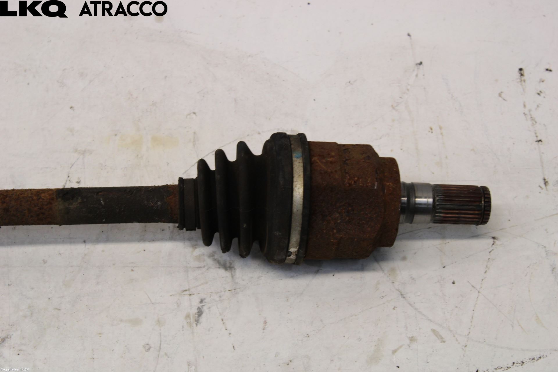 Kia SOUL 09- Drivaksel Foran Kompl Venstre