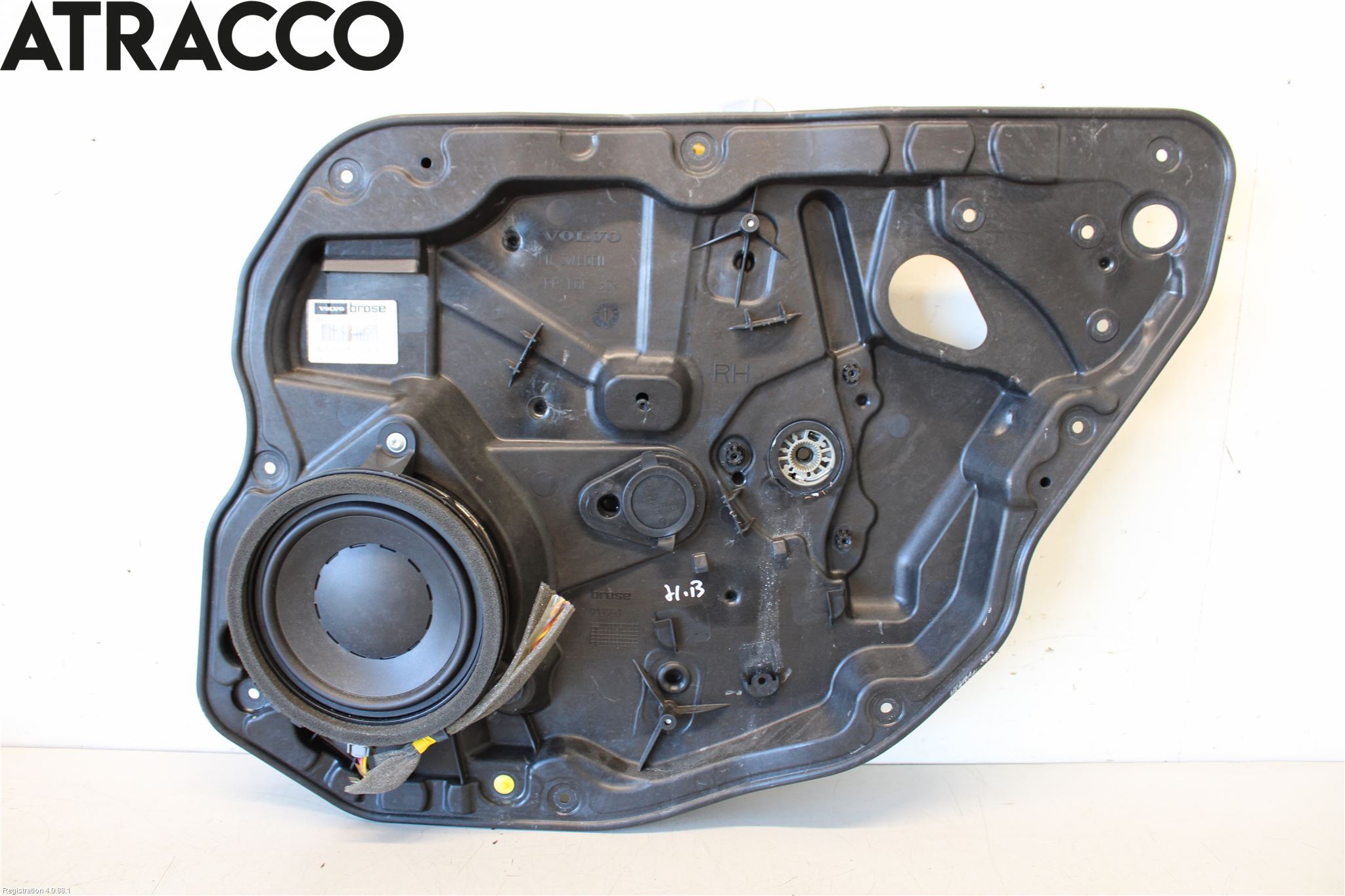 Volvo XC70 08-13 Vindusheis