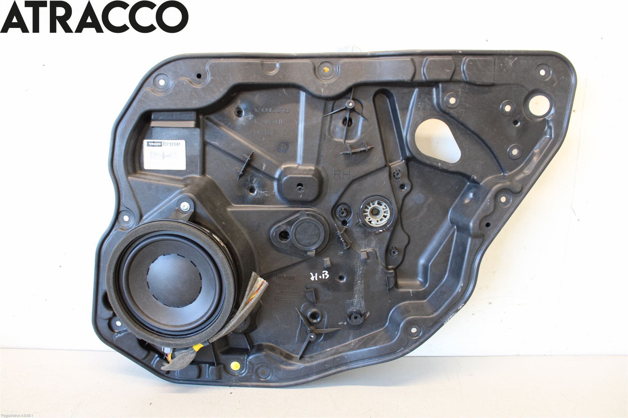 Volvo XC70 08-13 Vindusheis