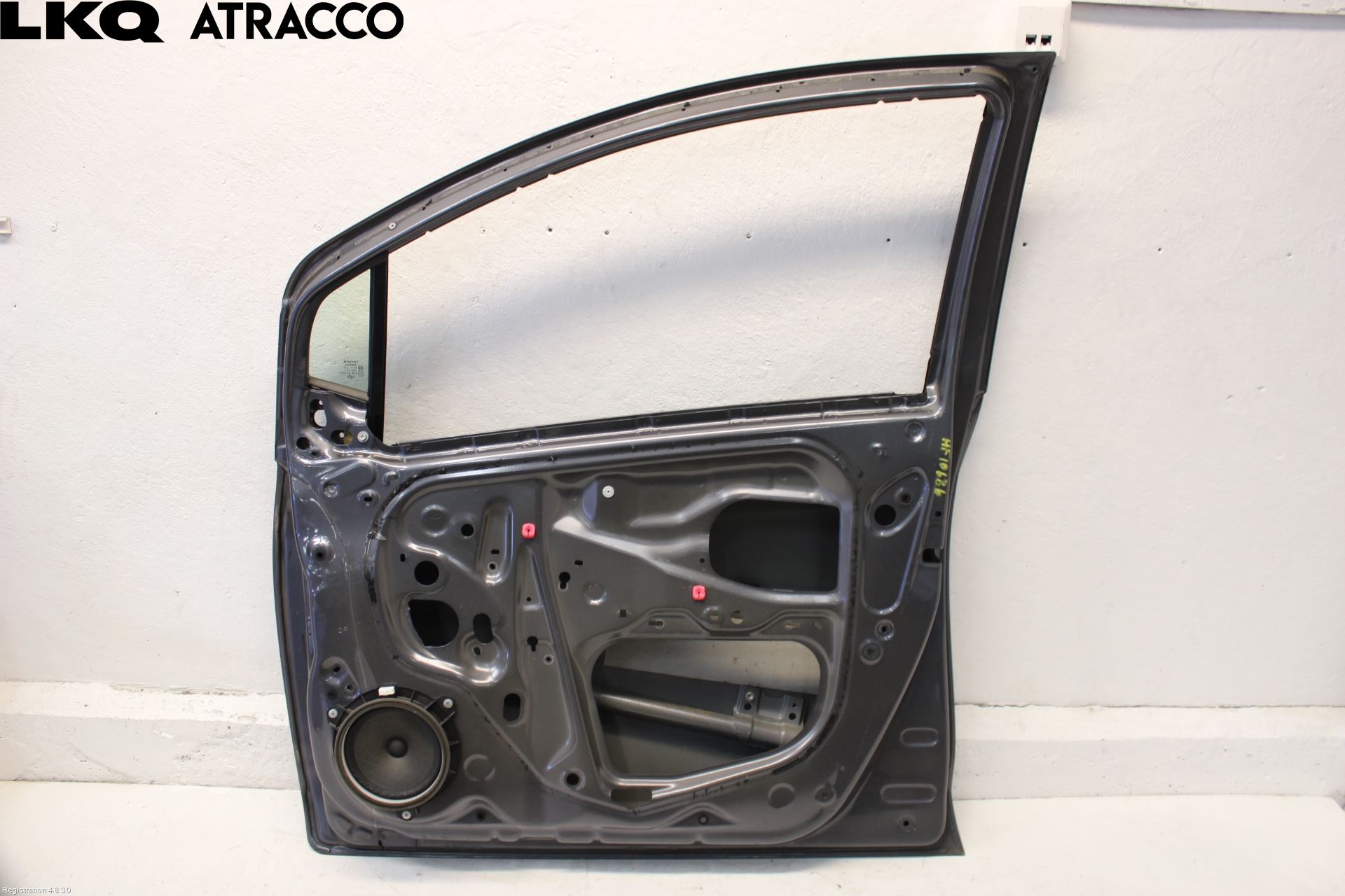 Toyota YARIS XP90 06-11 Dør 4D Foran Høyre