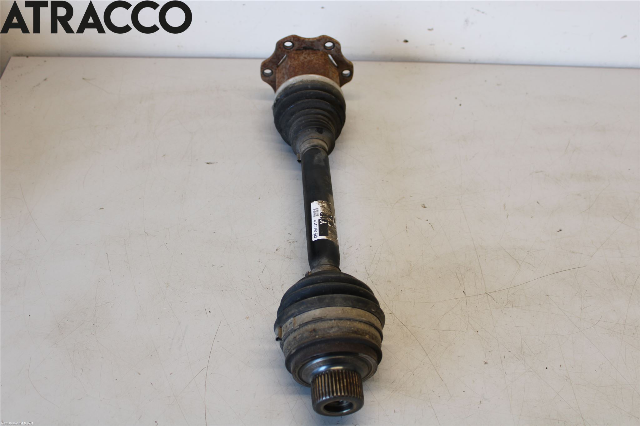 Audi A4/S4 08-11 Drivaksel Foran Kompl Høyre