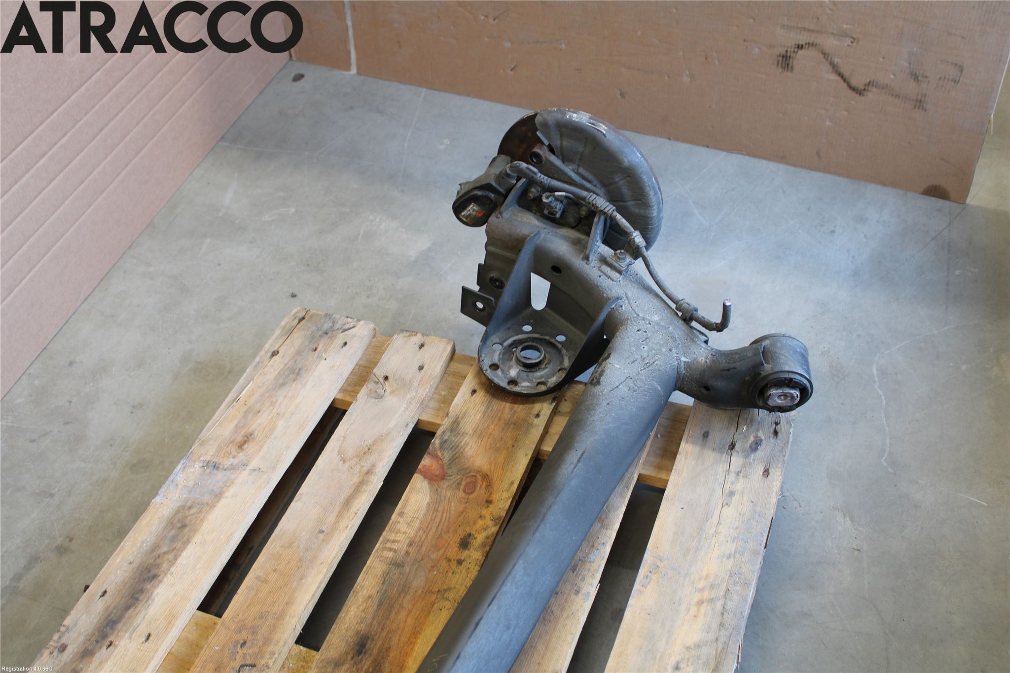 Hyundai IONIQ AE 17-22 Bakaksel Feste Travers-Ramme