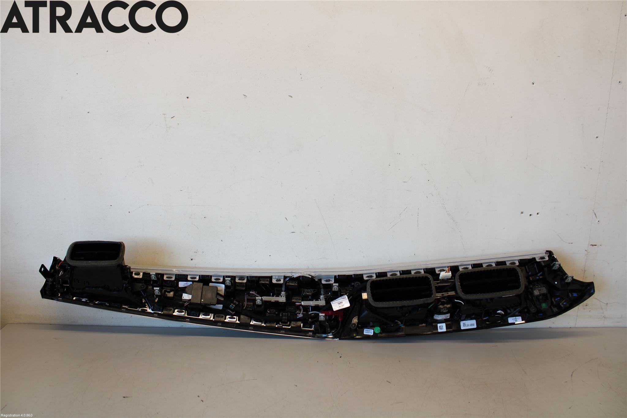 BMW 5 G30/G31/F90 17-23 Dashbord Kanal - Dyse