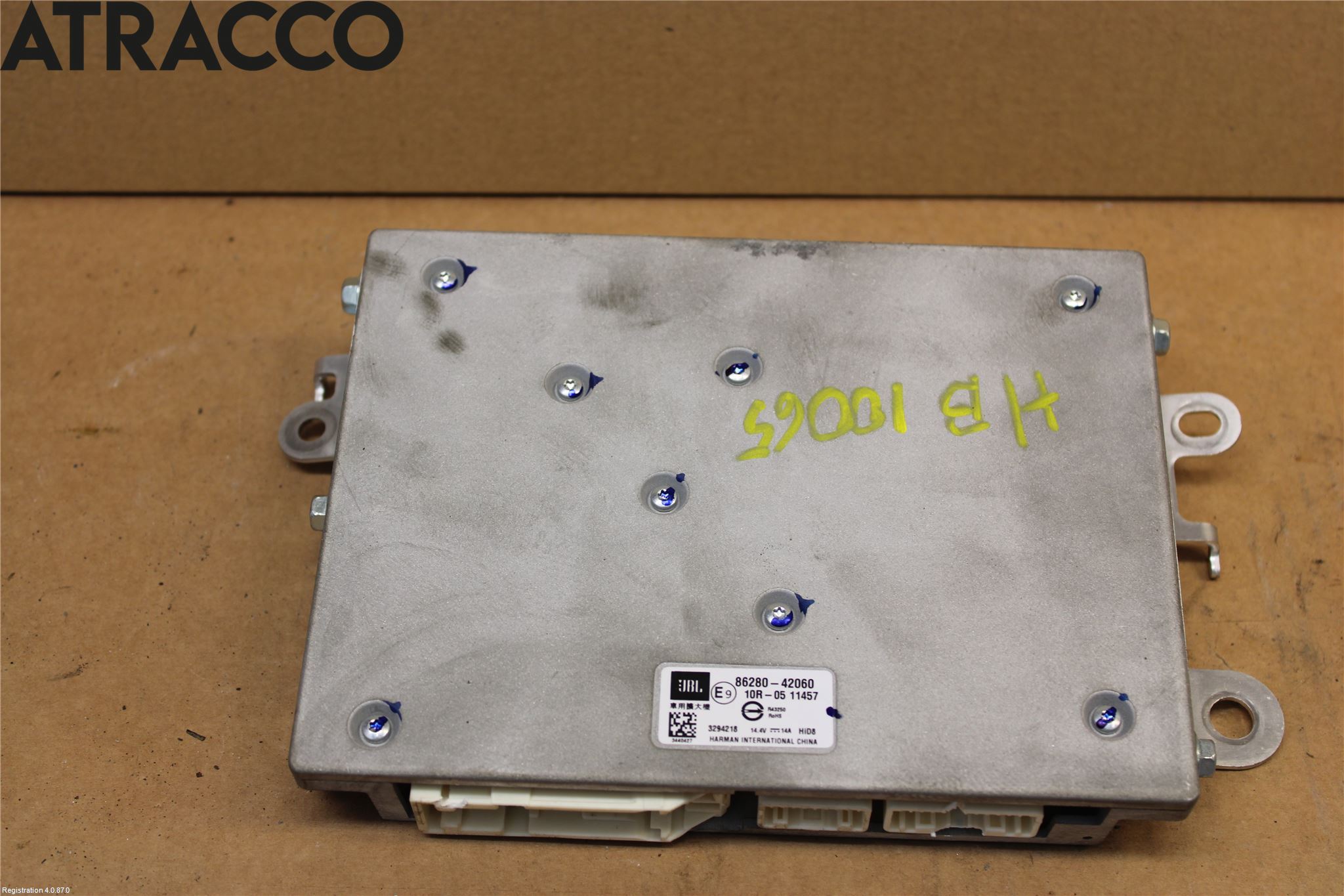 Toyota RAV4 19- Stereo Forsterker