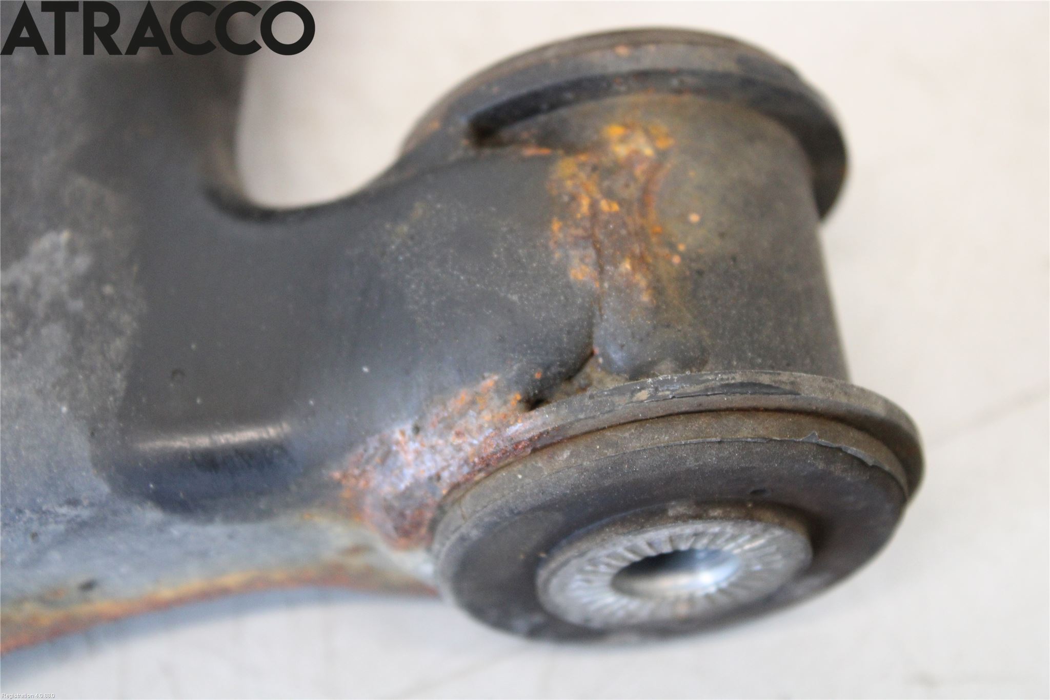 Volkswagen VW PASSAT 15-19 Bærearm Foran Høyre Nedre