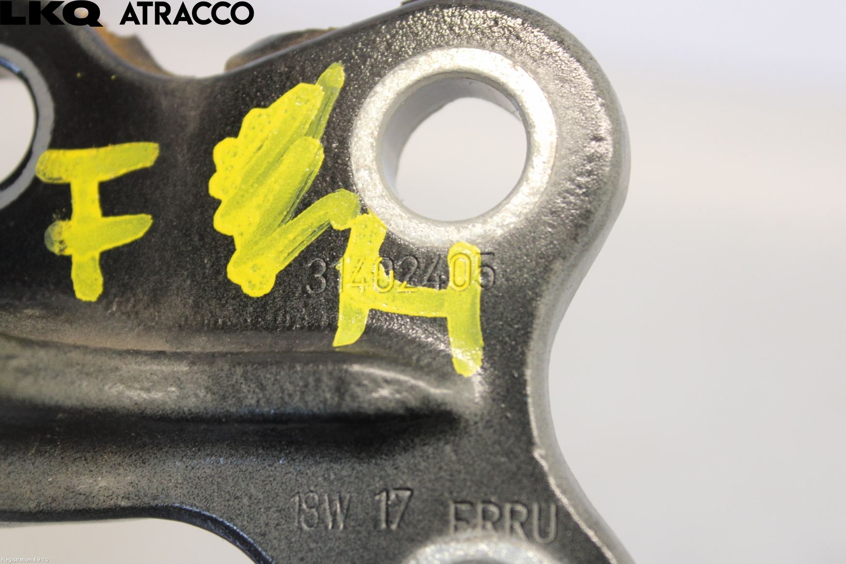 Volvo V60 14-18 Dørhengsel