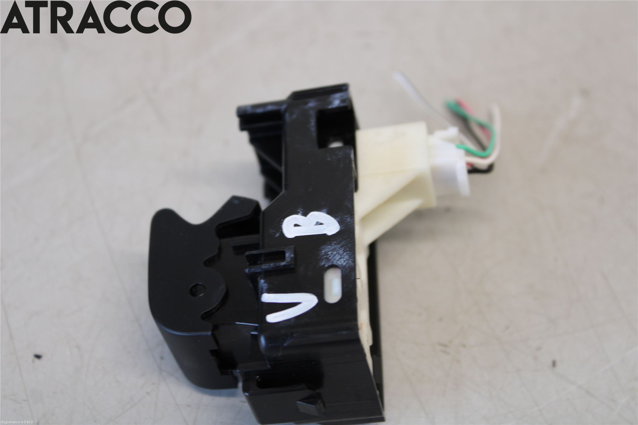 Toyota AURIS 13-19 Bryter Vindusheis