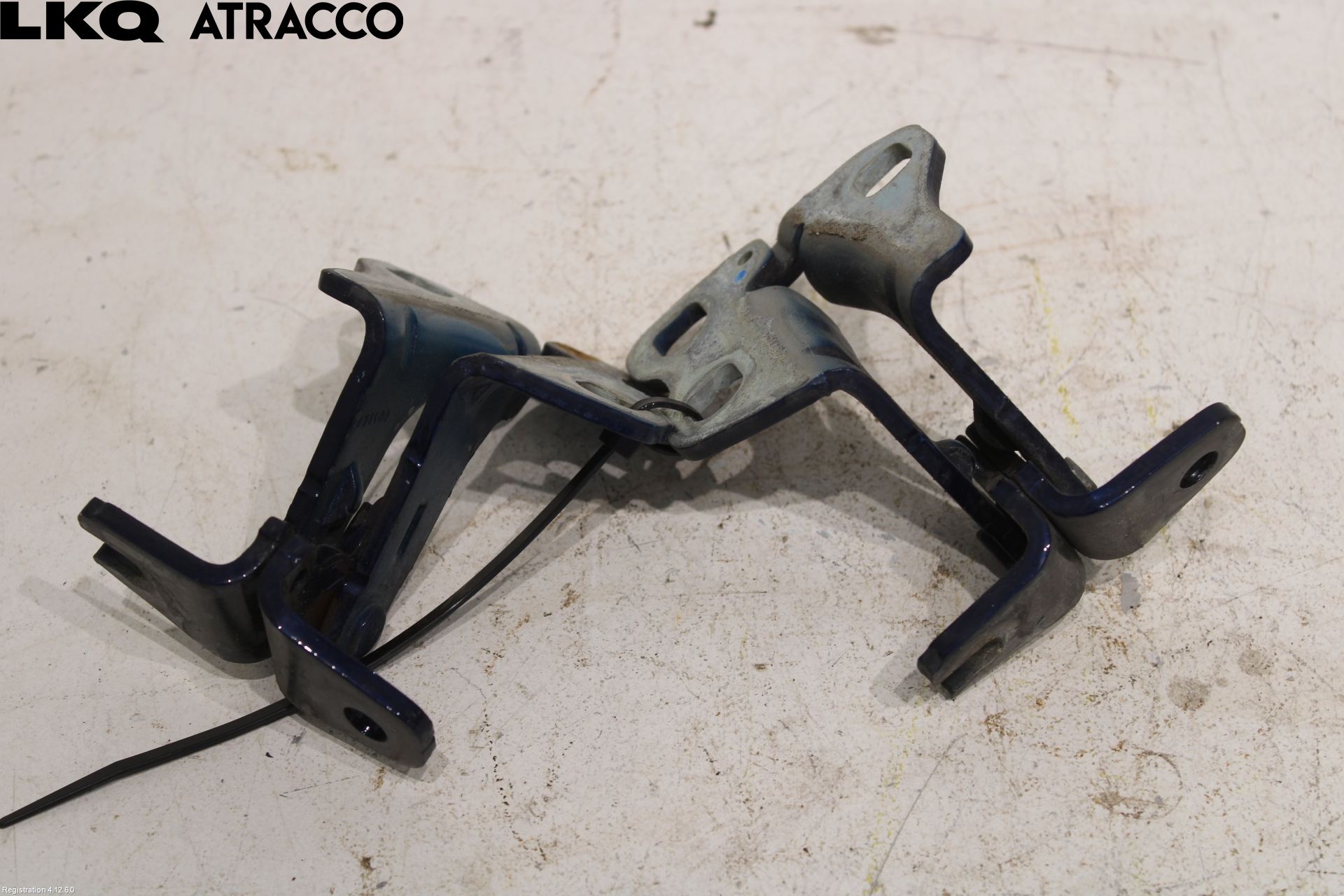 Tesla MODEL 3 17- Dørhengsel