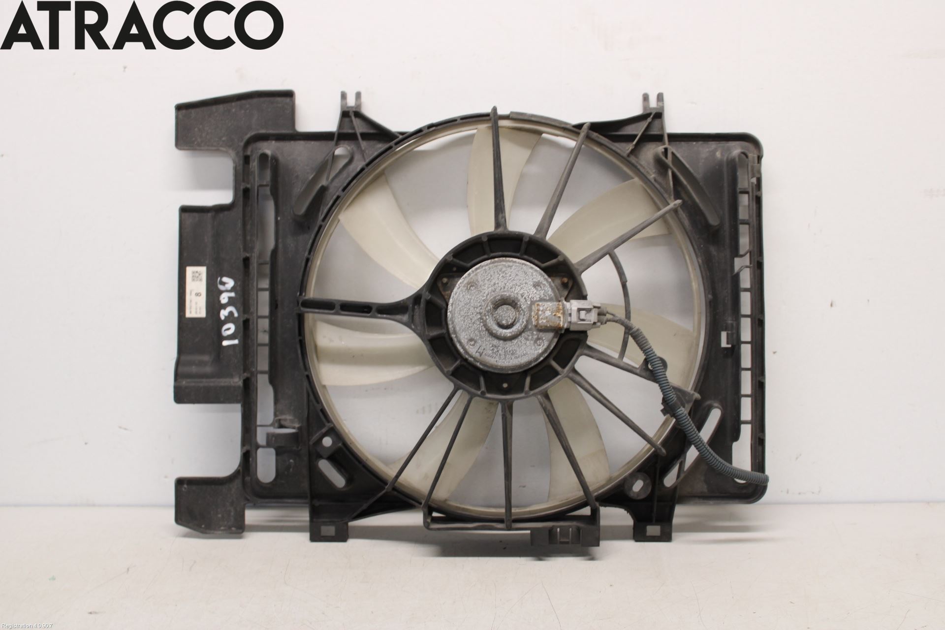 Toyota YARIS XP130 12-14 Kjølevifte Elektrisk