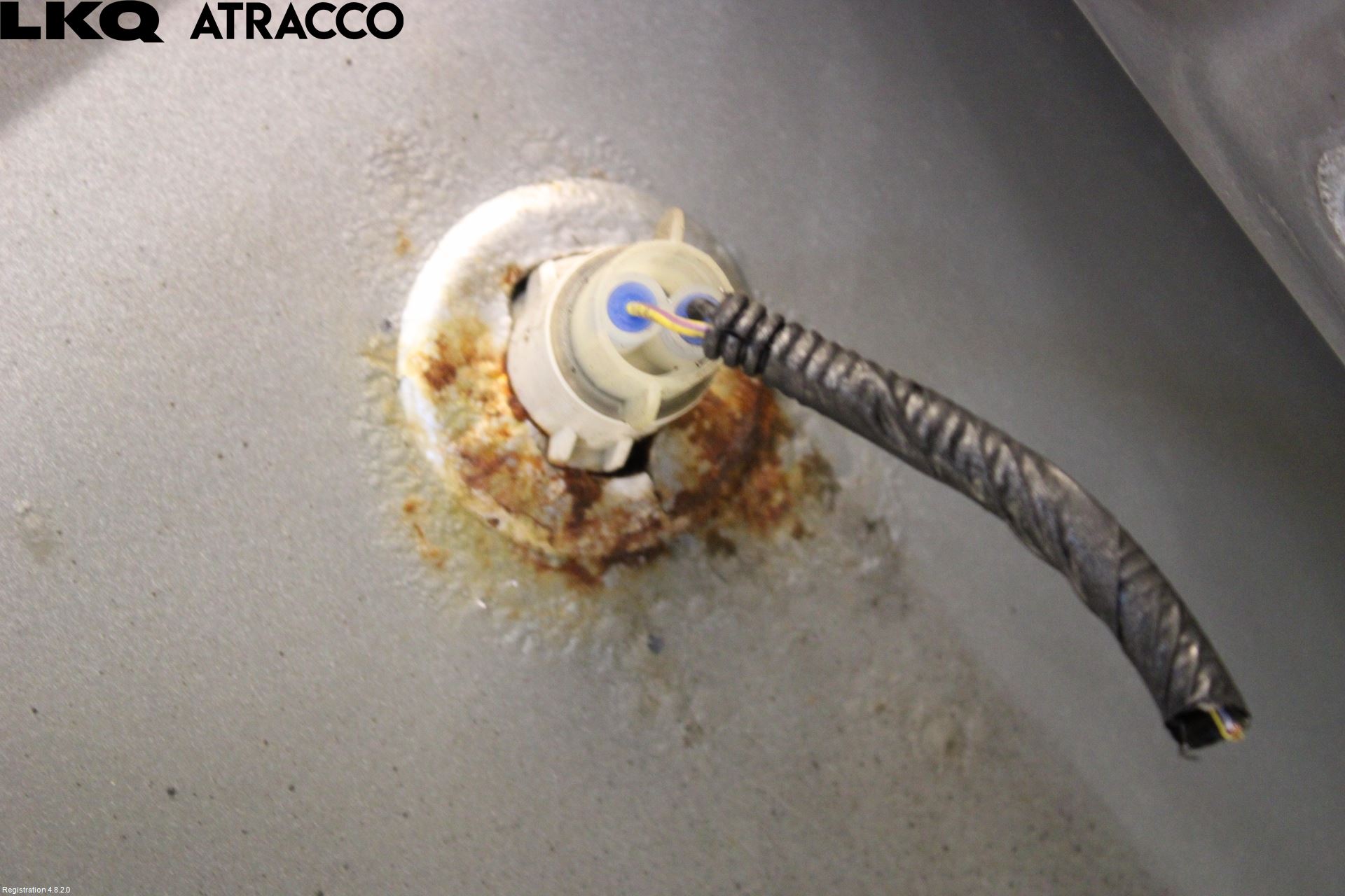 Ford TRANSIT/TOURNEO COURIER 13-23 Skjerm Foran Høyre