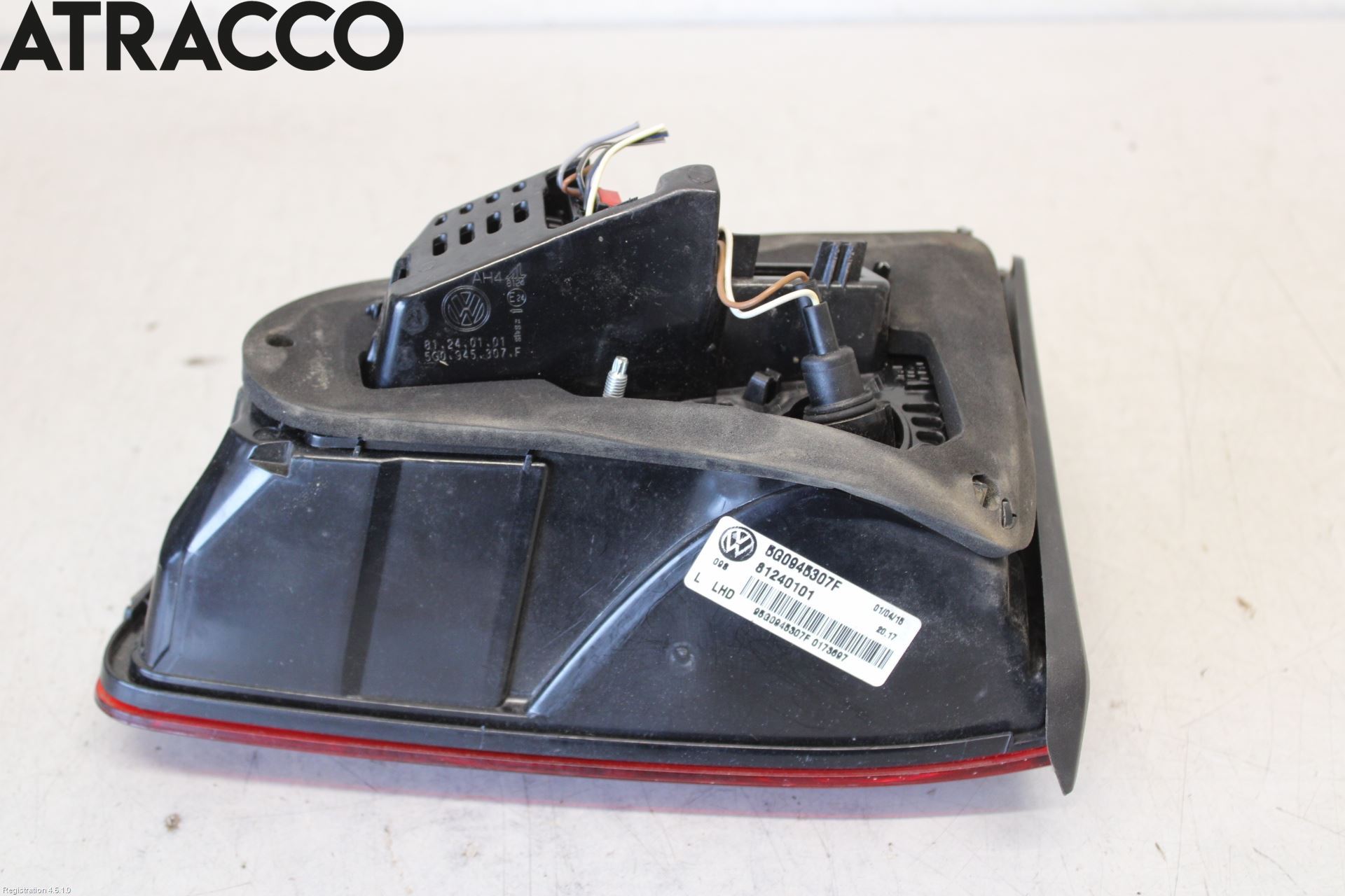 Volkswagen VW GOLF / E-GOLF VII 13-20 Baklykt Venstre  På Luke(Indre