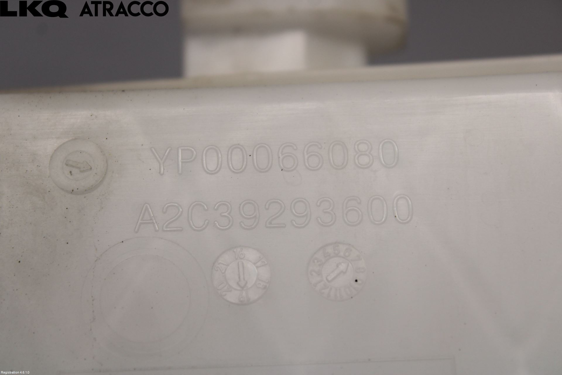 Opel GRANDLAND X 18- Spylerbeholder Frontrute-Lykte