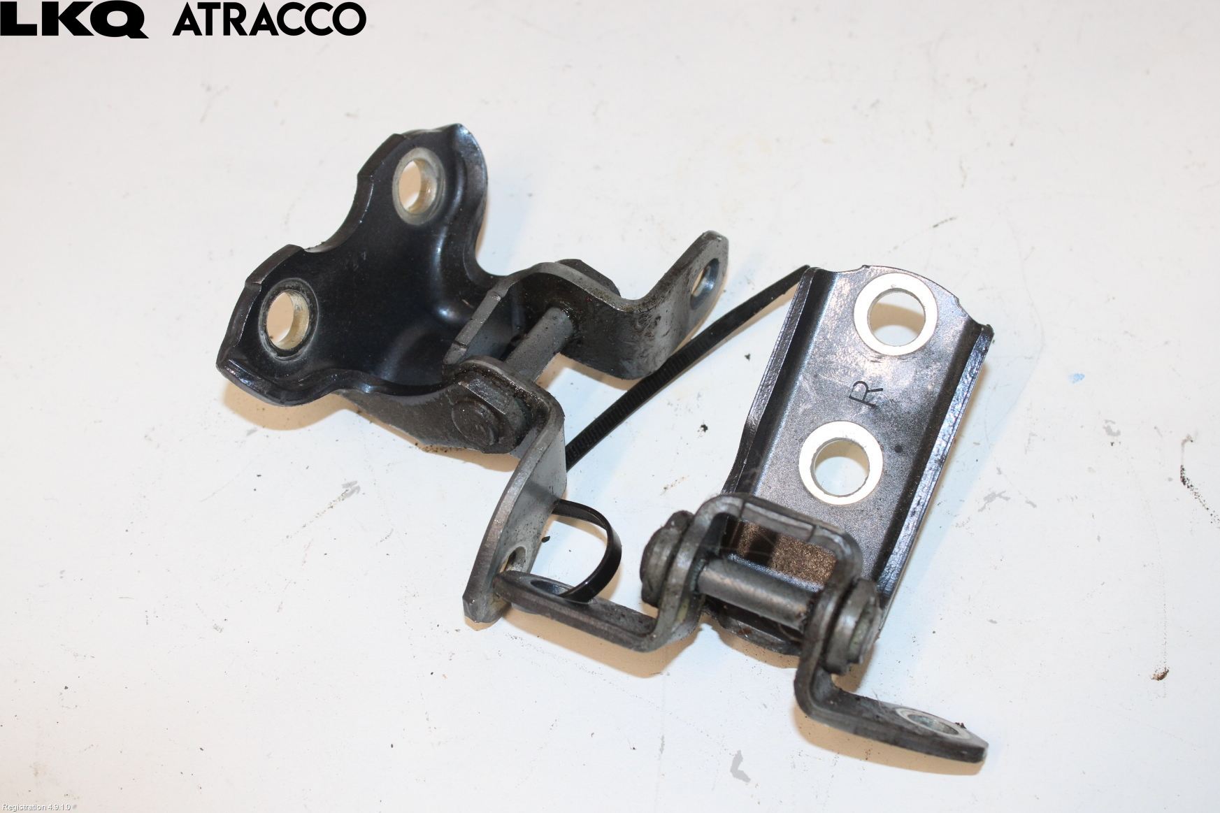 Toyota RAV4 13-18 Dørhengsel