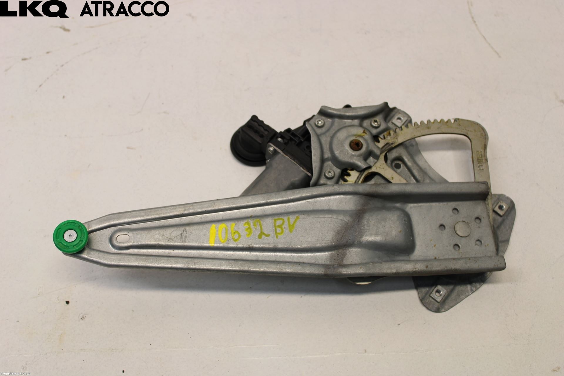 Toyota YARIS XP130 12-14 Vindusheis El Komp